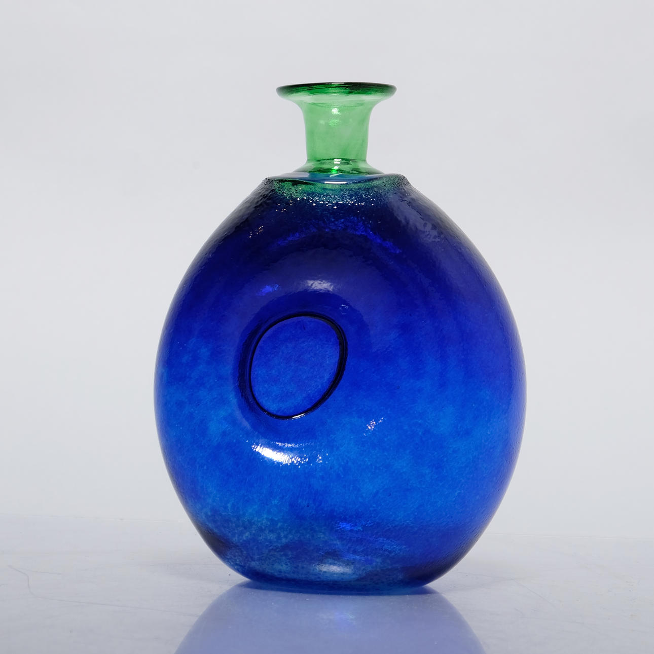 VASE/BOTTLE, Glass, Signed.