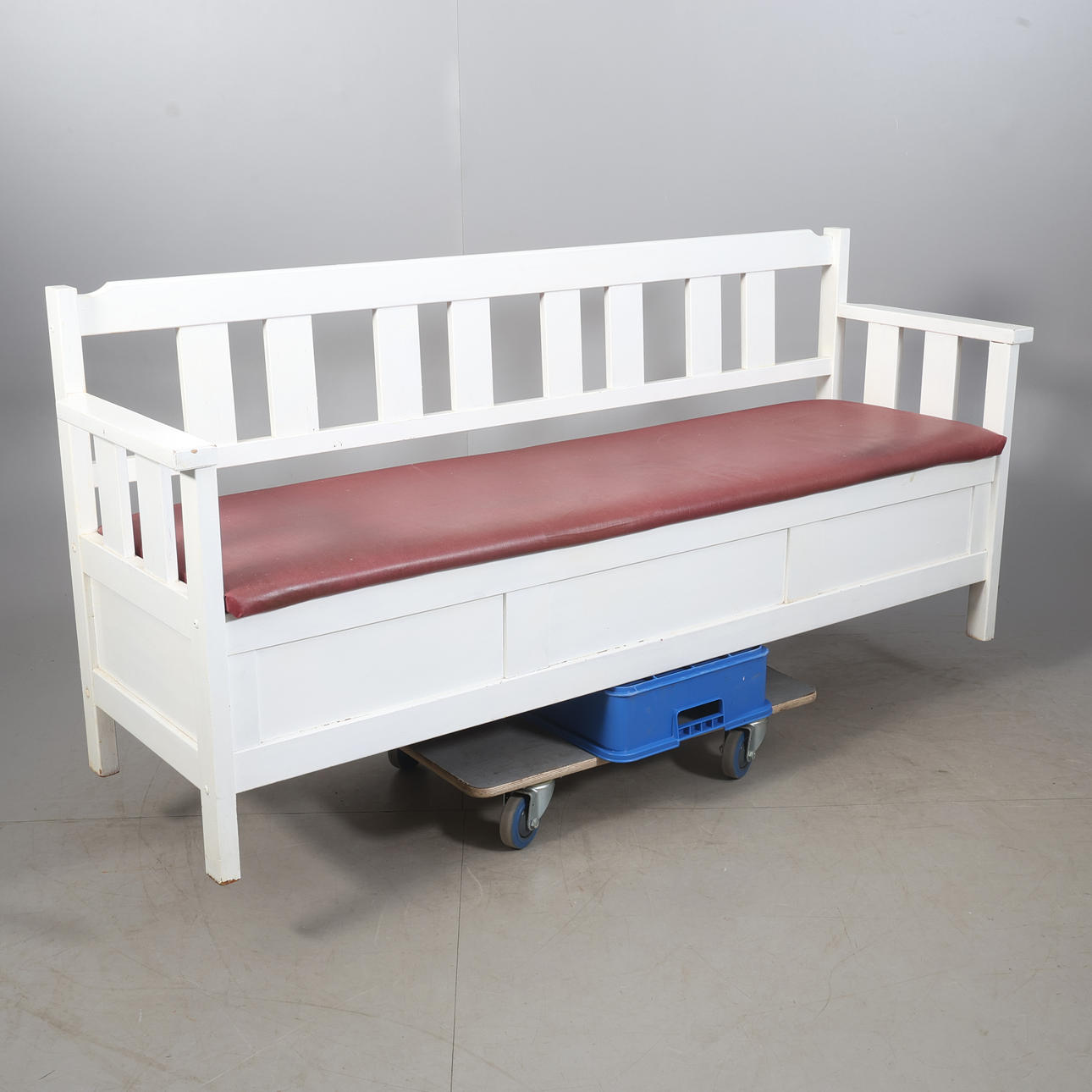 KITCHEN SOFA, painted, contemporary.