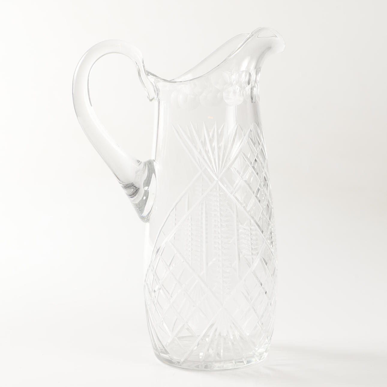 TILLBRINGARE, slipat glas, 1900-tal.