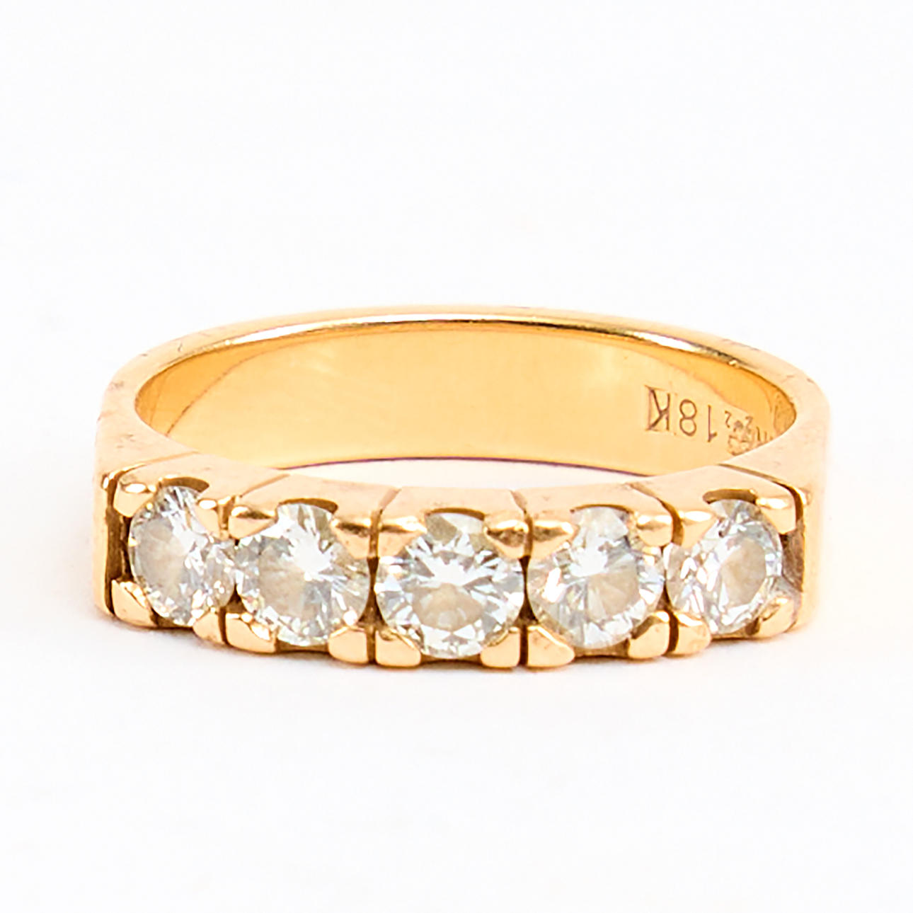 RING WITH BRILLIANT DIAMONDS, Schalin, gold 18K.