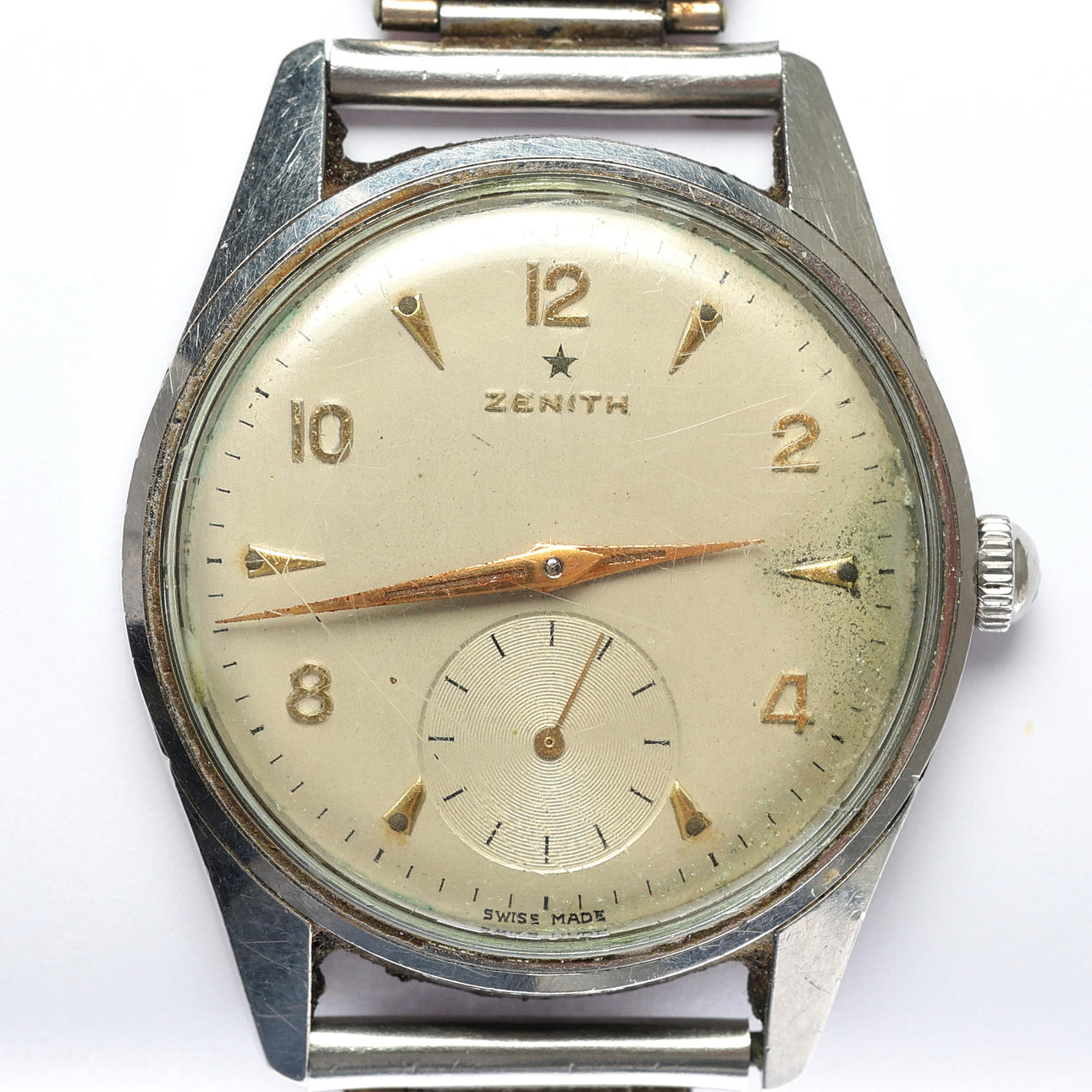 ZENIT WRISTWATCH. Mechanical clockwork.