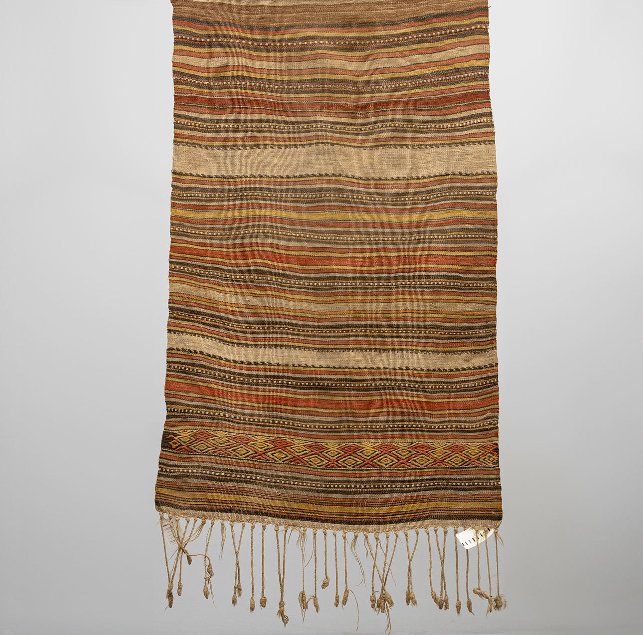 DRAPERY, Kelim, ca 139x83 cm.