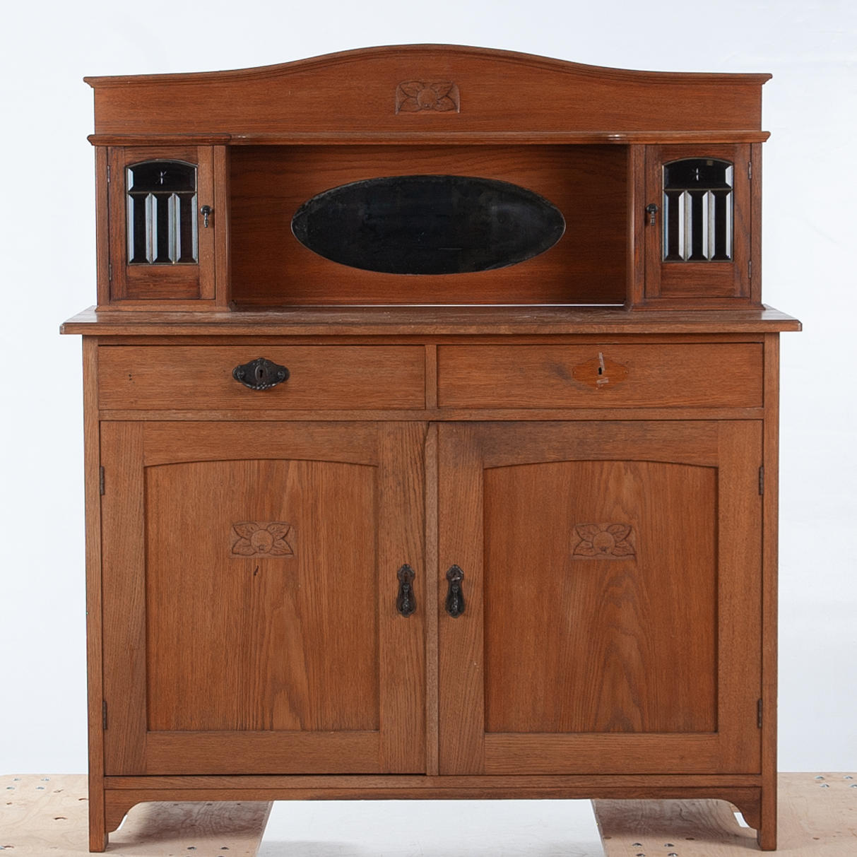 SPEGELSKÄNK, jugend, tidigt 1900-tal.