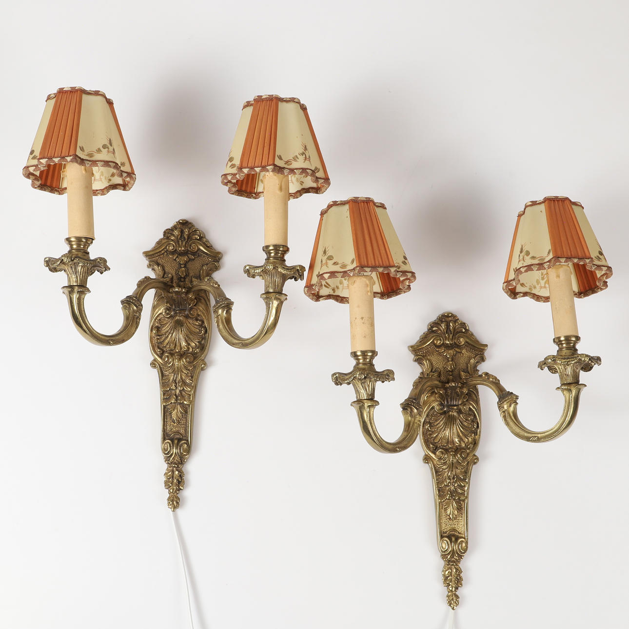 Wall sconces, 1 pair, brass, 20th century.