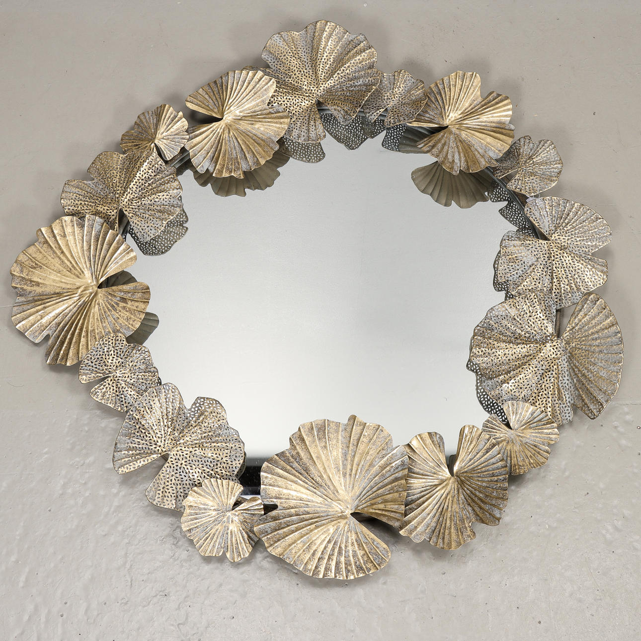 WALL MIRROR metal frame.