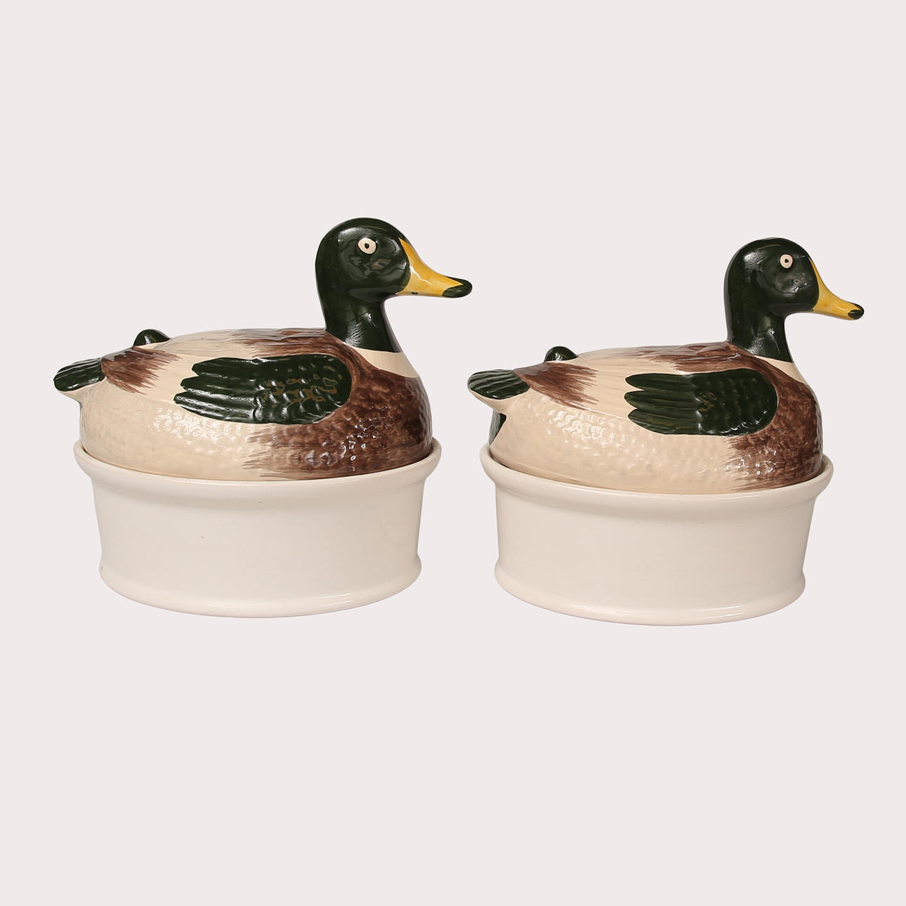 TERRINANKOR, keramik, 1900/2000-tal, 2 st.