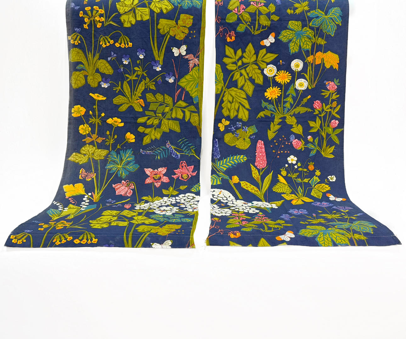 FABRIC JOBS- Handprint Aurora.