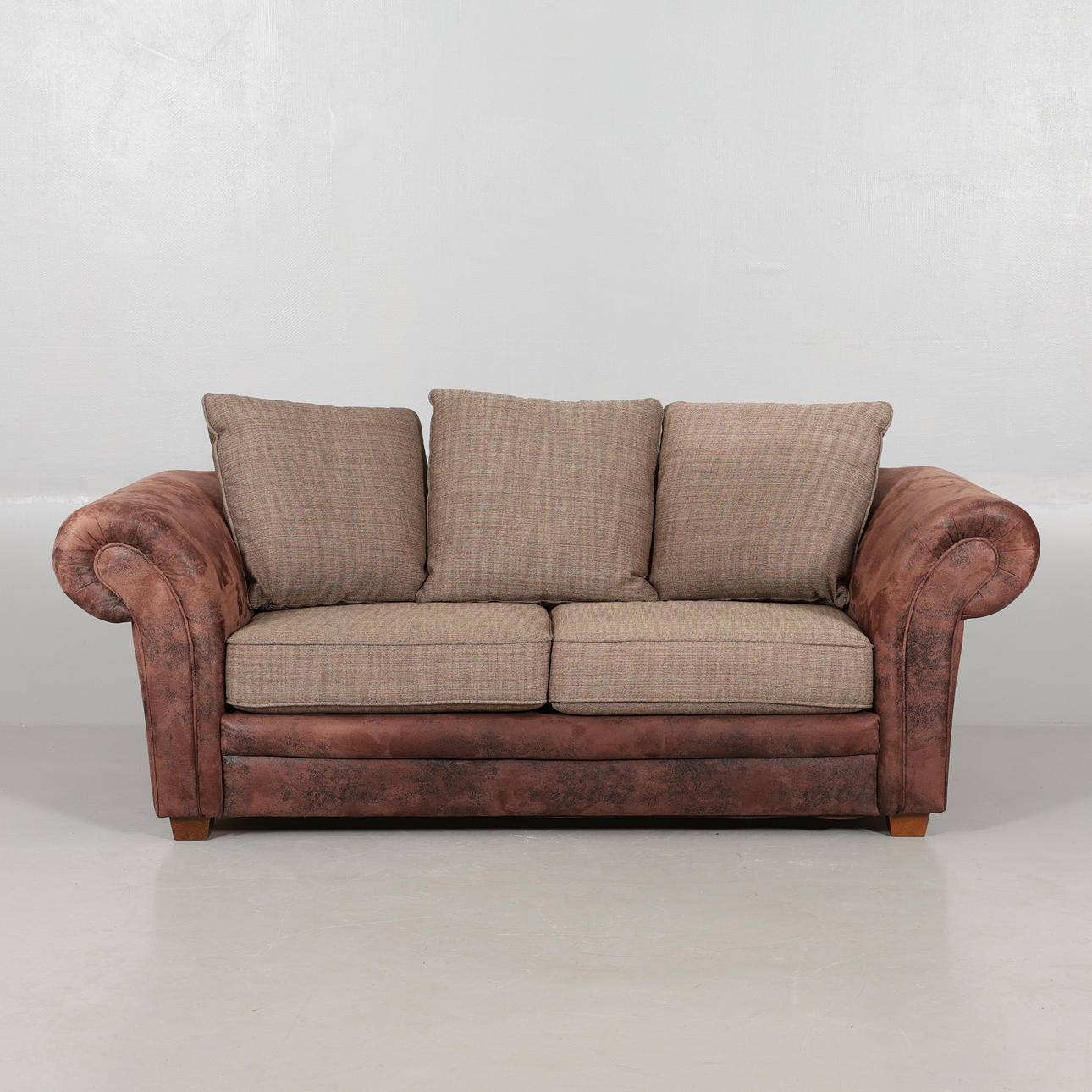 SOFFA, 2-sits, Scapa, Samtida.