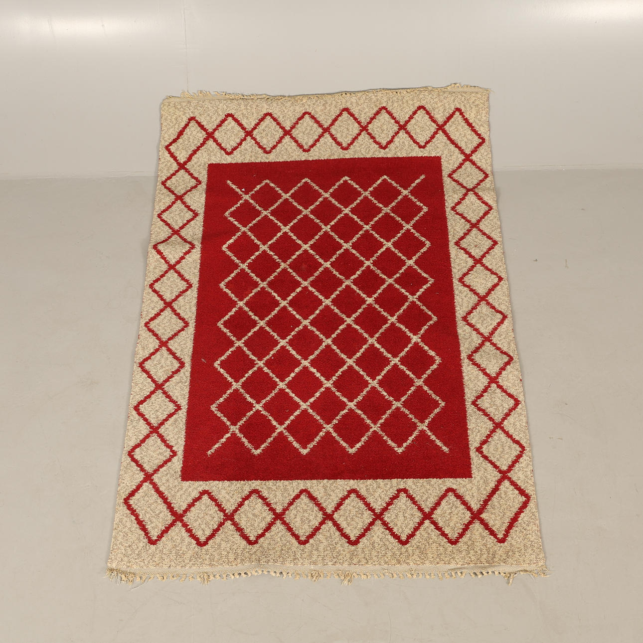 CARPET, hand-knotted.