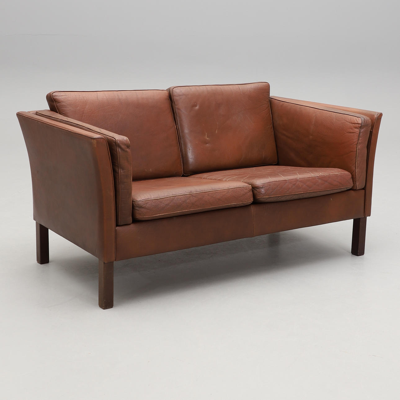 SOFFA, brunt läder, 1900-talets andra hälft.