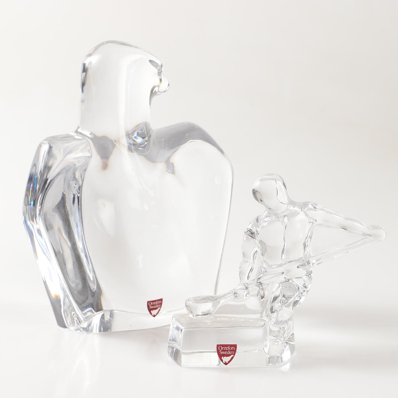 OLLE ALBERIUS. Figuriner, 2 stycken, glas, Orrefors.