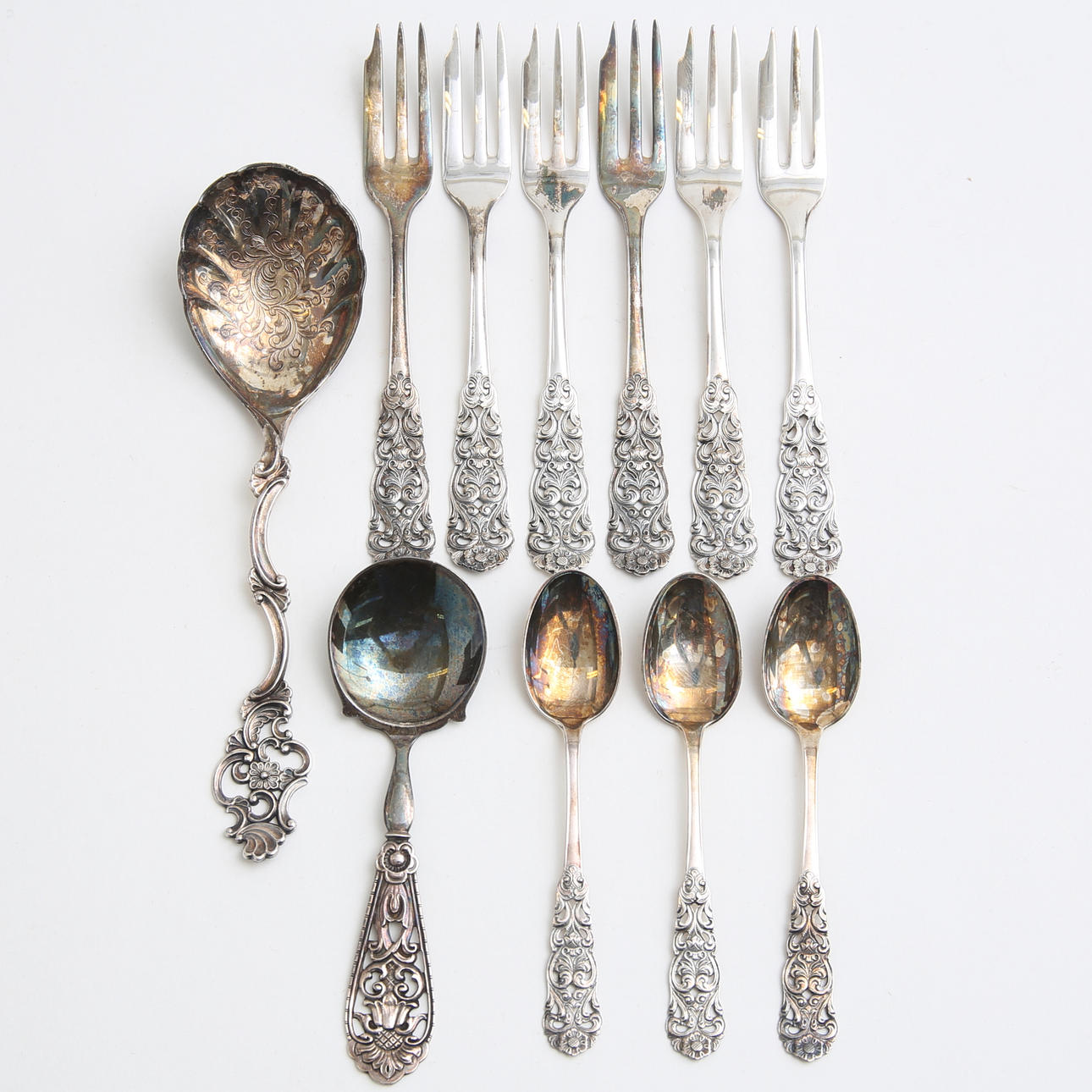 SILVERBESTICK, 11 delar, vikt 198 gram.