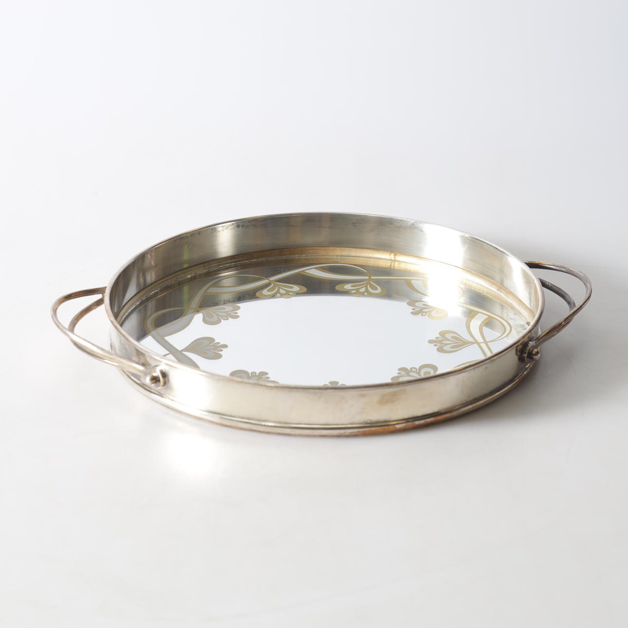 MONICA BACKSTRÖM. bricka, metall & epegelglas, Gense, 1900-tal.