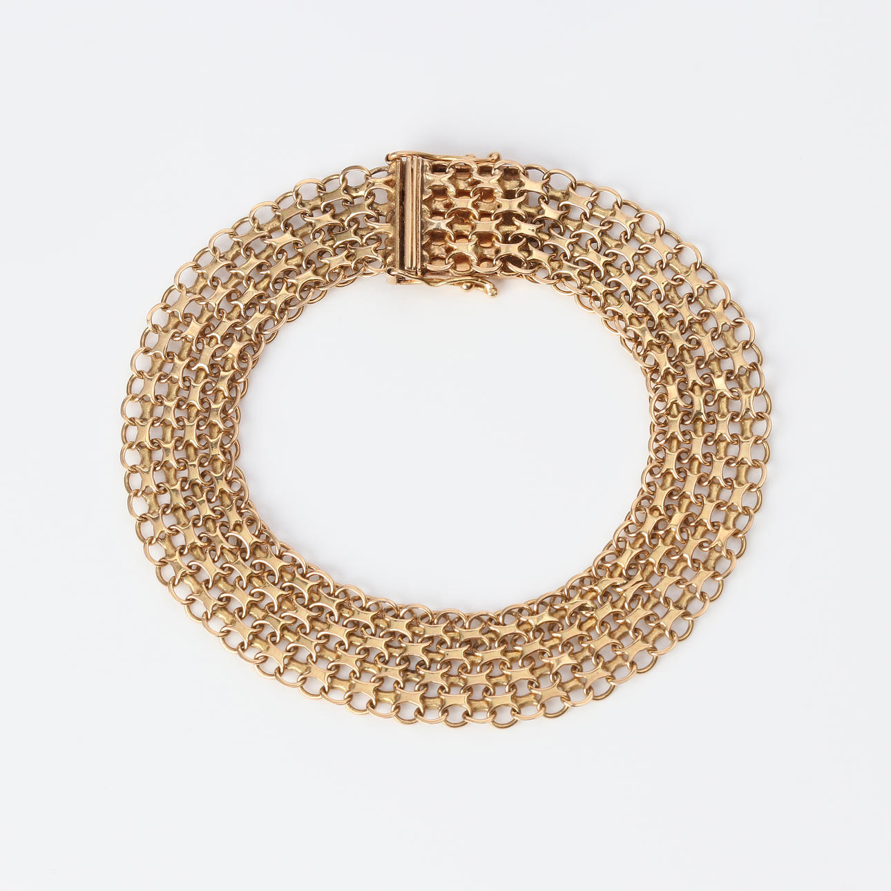 GULDARMBAND. 18k guld, vikt ca 18,2 gram.