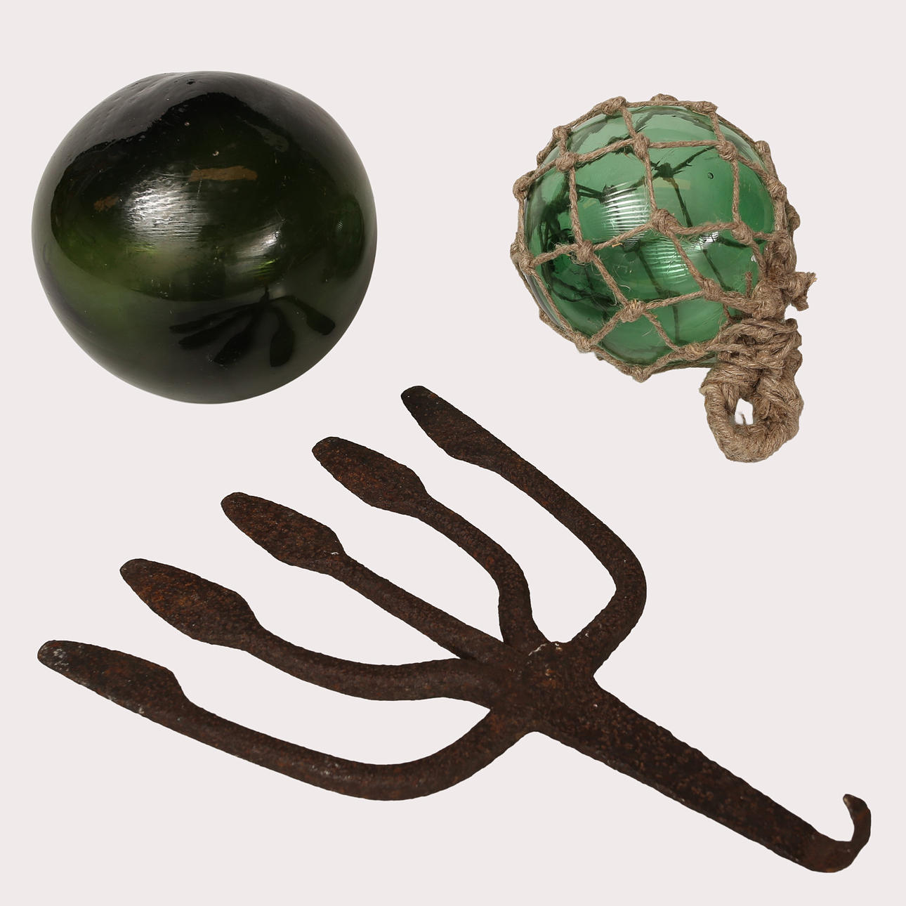 GLASFLÖTE & LJUSTER, glas, järn.