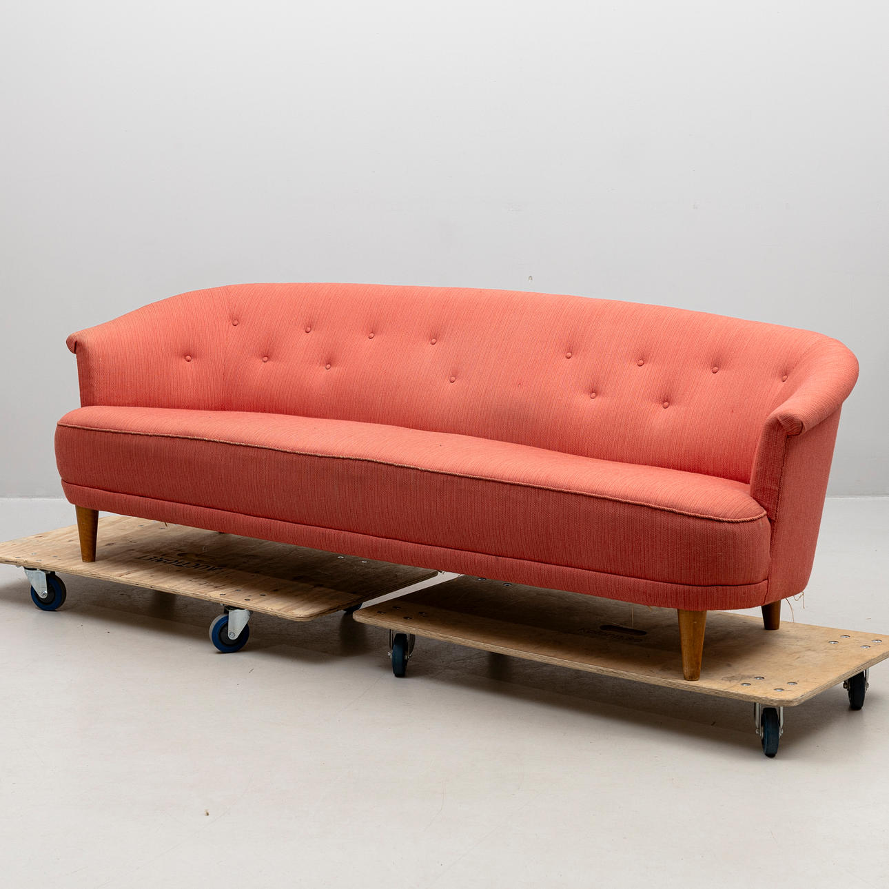 CARL MALMSTEN. Soffa, "Stora Roma", omärkt.