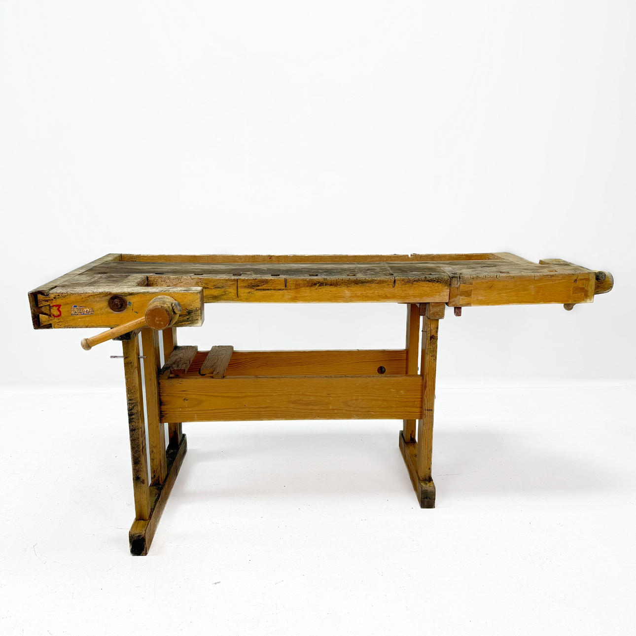 CARPENTER BENCH - 20th century.