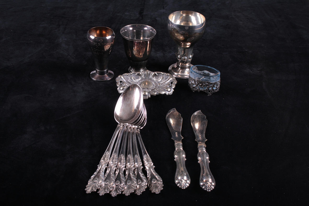 PARTI SILVER, 14 delar, ca 809 gram.