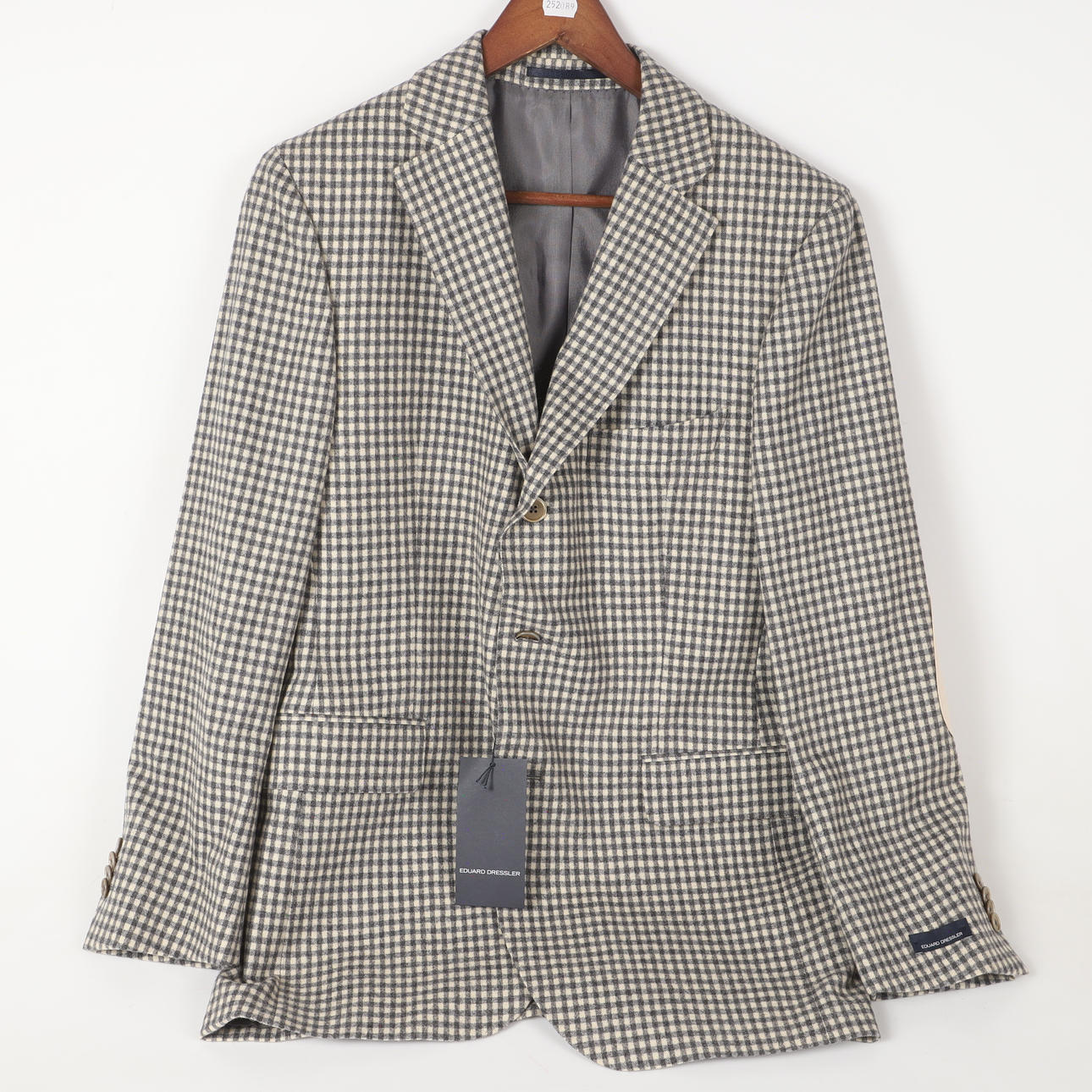 KAVAJ, ull, Eduard Dressler.