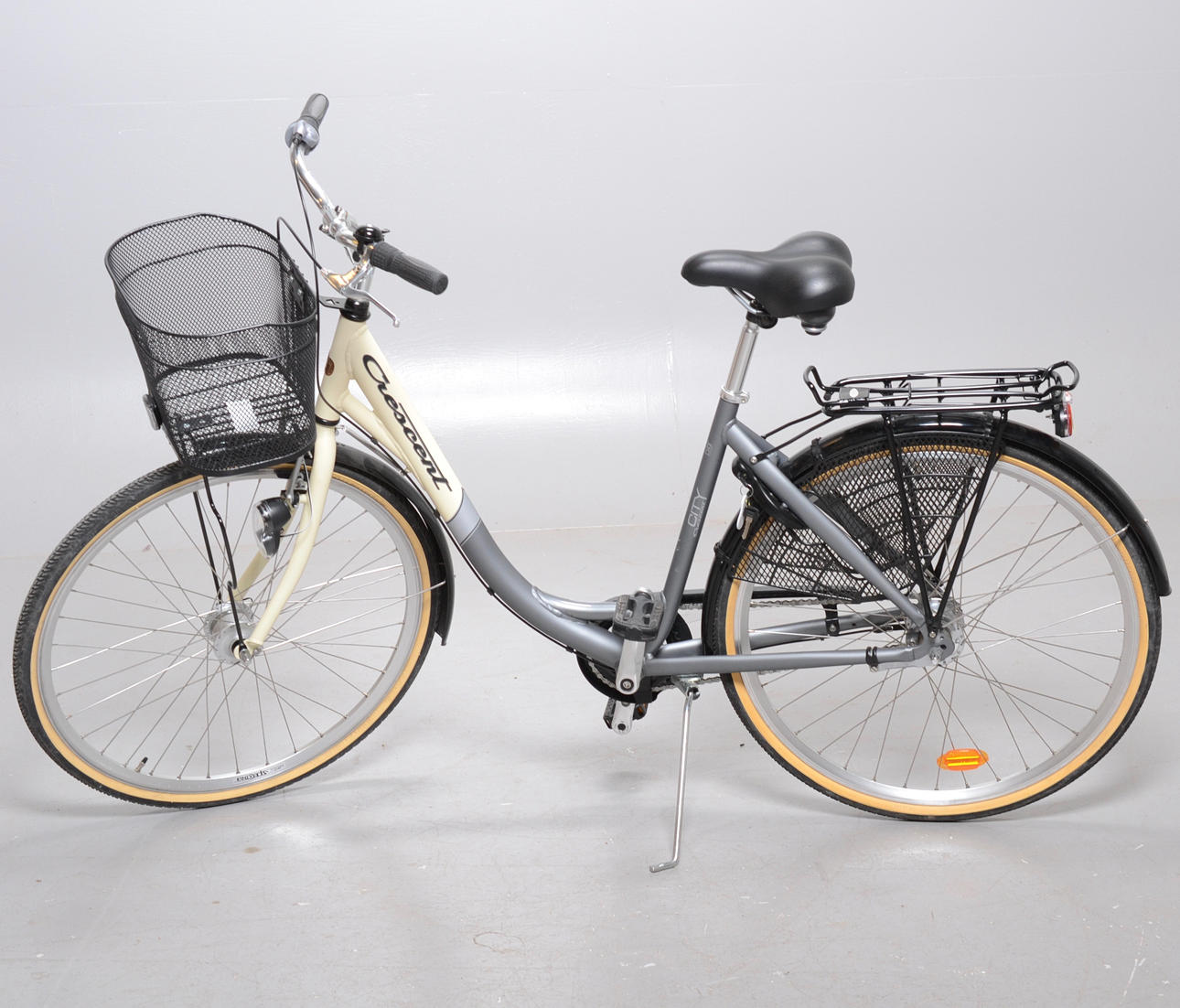 CRESCENT CITY, damcykel 28".