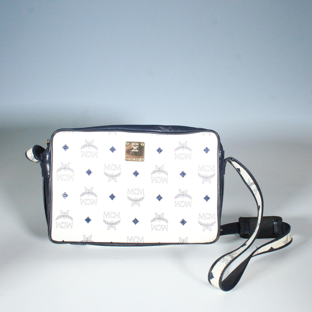 MCM. , shoulder bag, leather, 1980s.