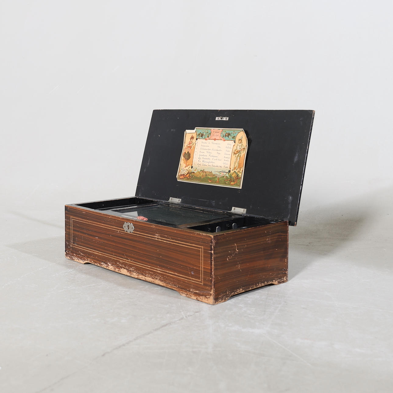 CYLINDER BOX, 1800/1900.