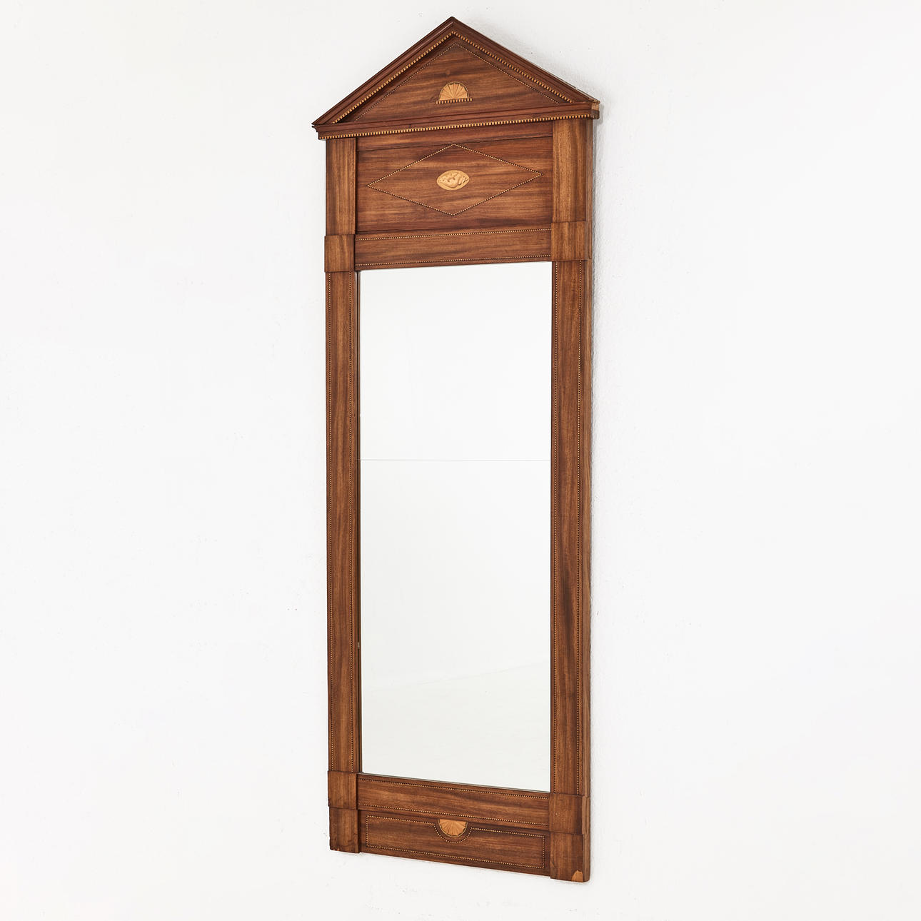 SPEGEL, omkring 1900, empirestil.