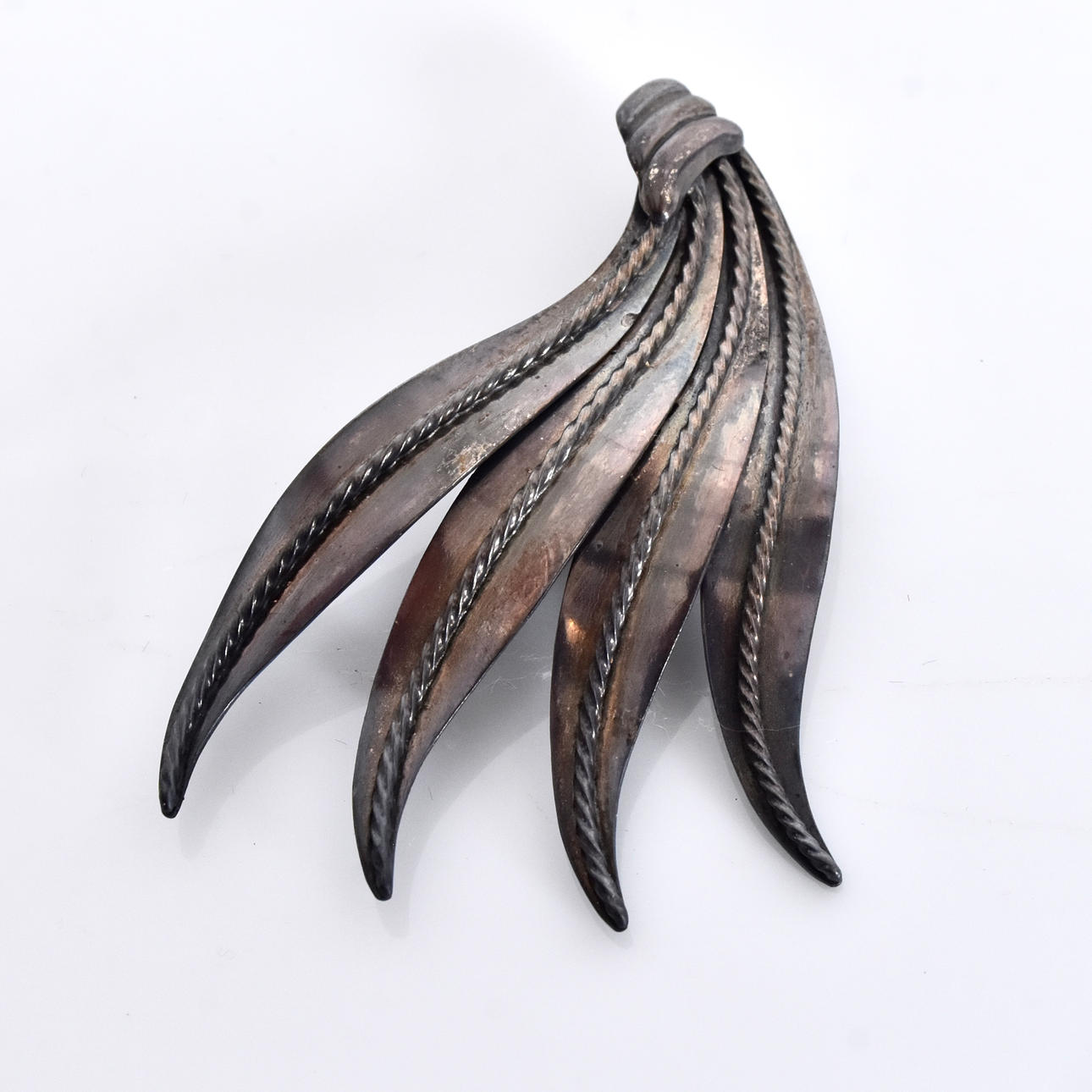 B MUNKSGAARD. brooch, sterling silver, Nyköbing 1925-37.