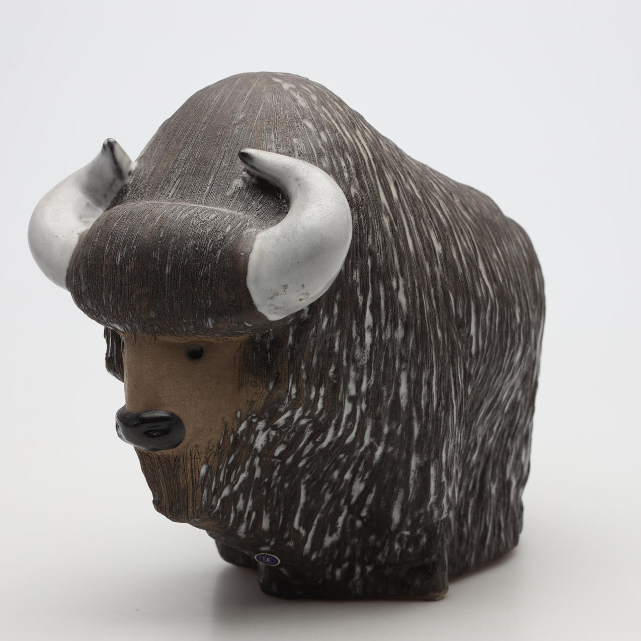 GÖRAN ANDERSSON. A Bisonoxe stoneware figurine, Upsala-Ekeby.