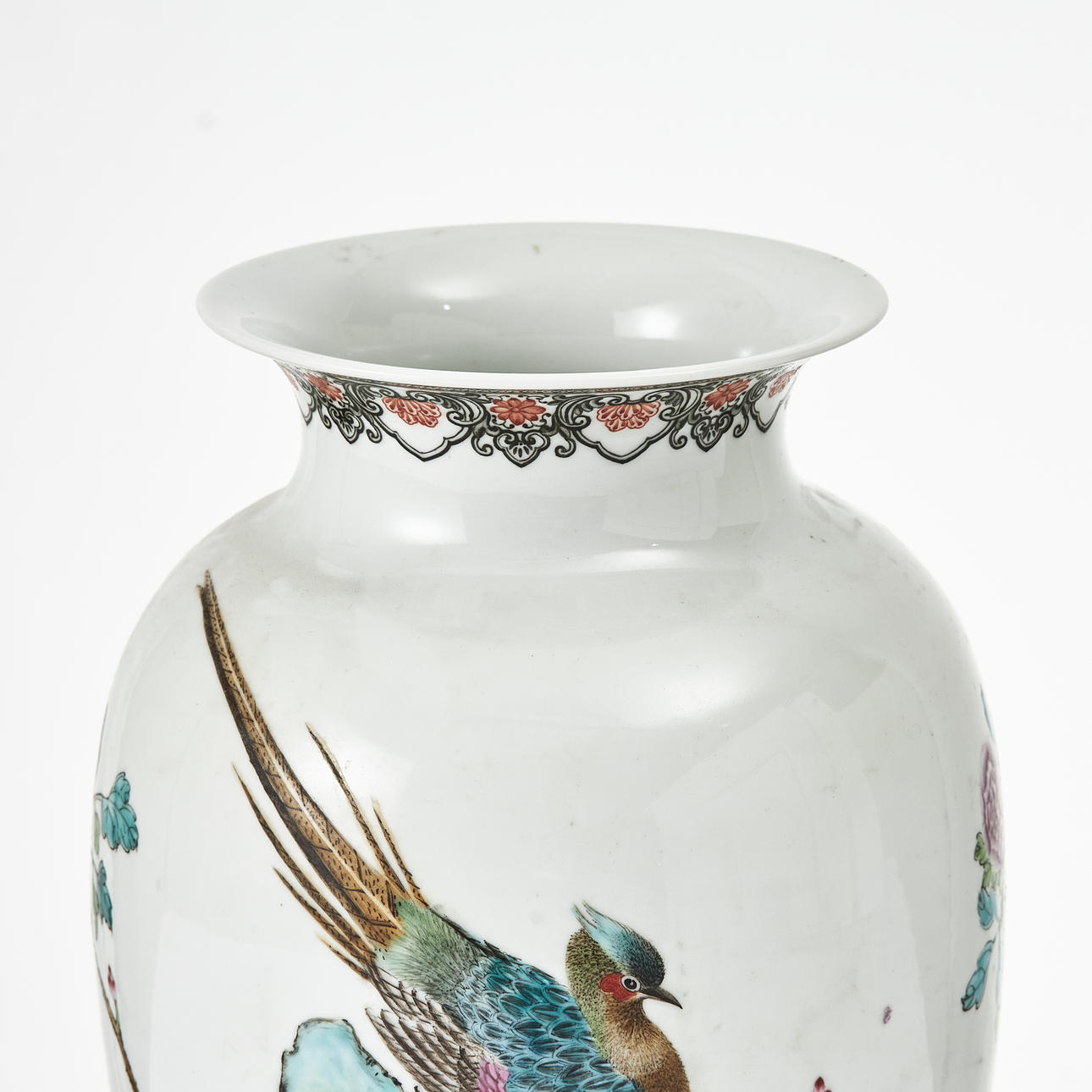 VASE, porcelain, China, second half of the 20th century, ovoid form ...