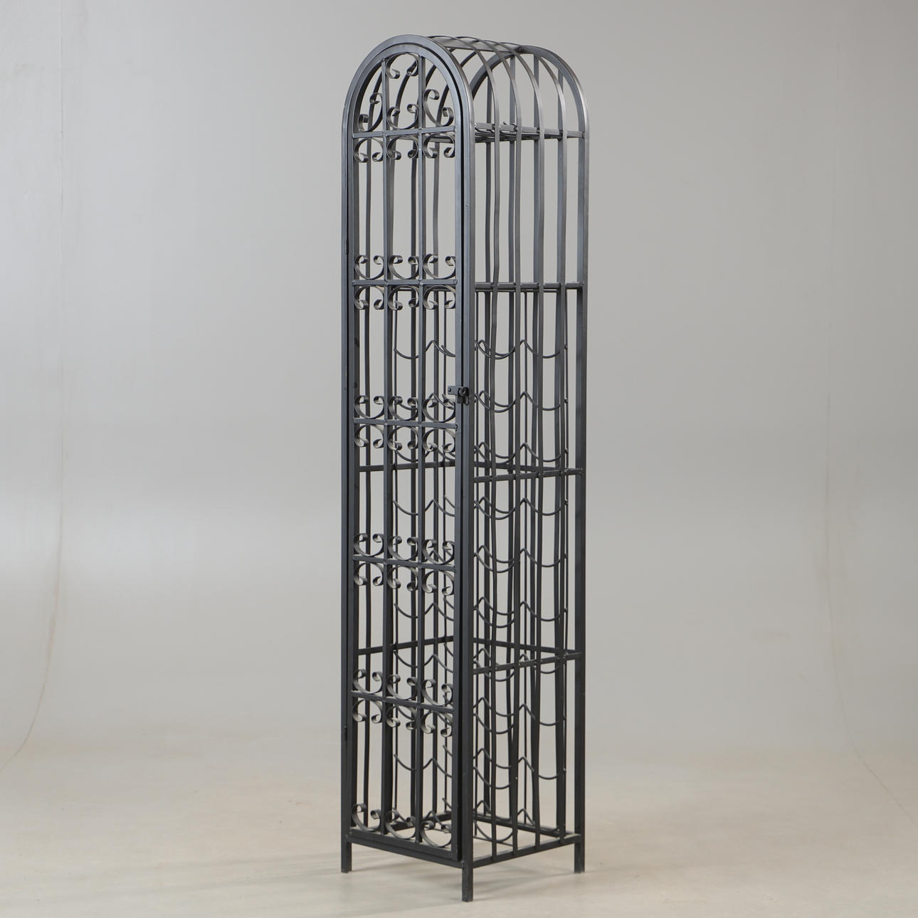 VINSTÄLL, metall, samtida.