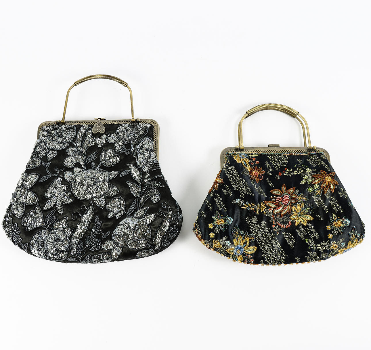 EVENING BAGS 2 pieces.