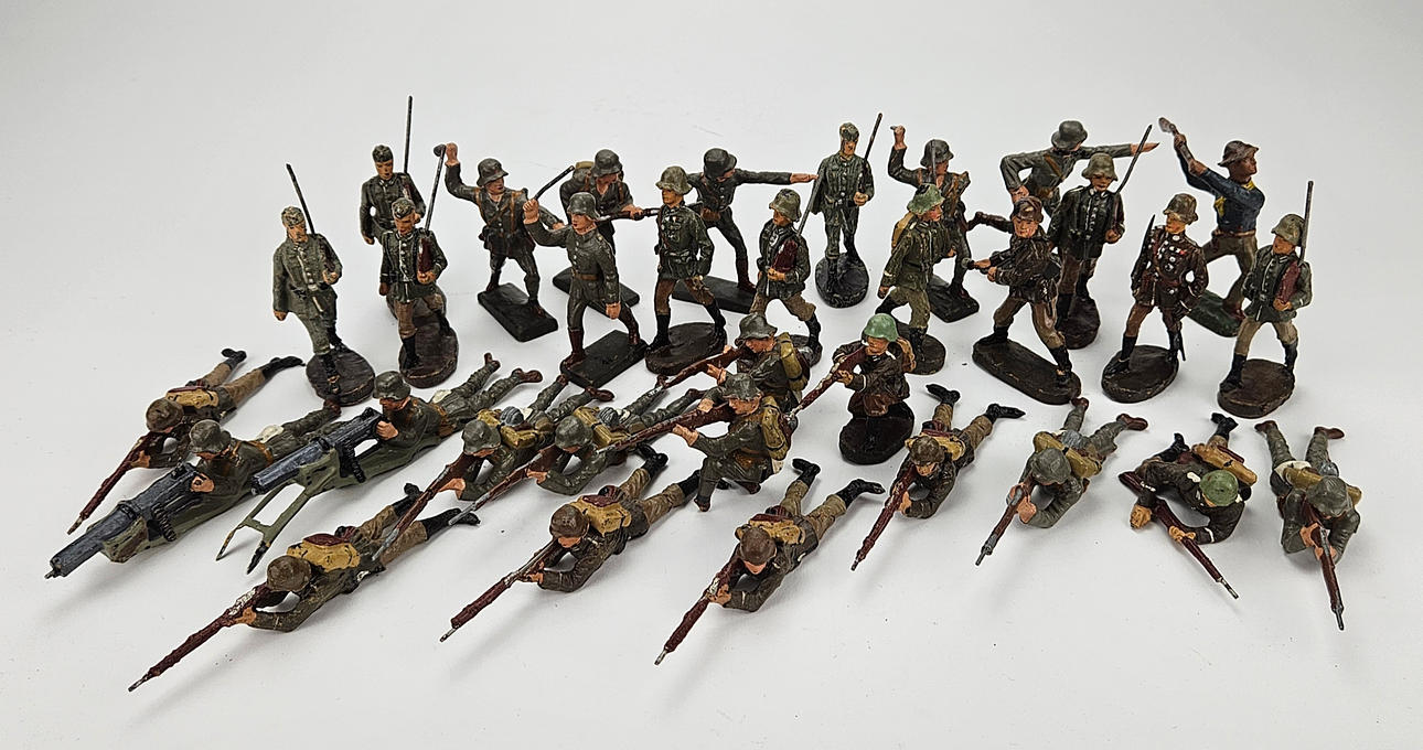 SOLDIERS/MILITARY, including Lineol, Elastolin, Germany.