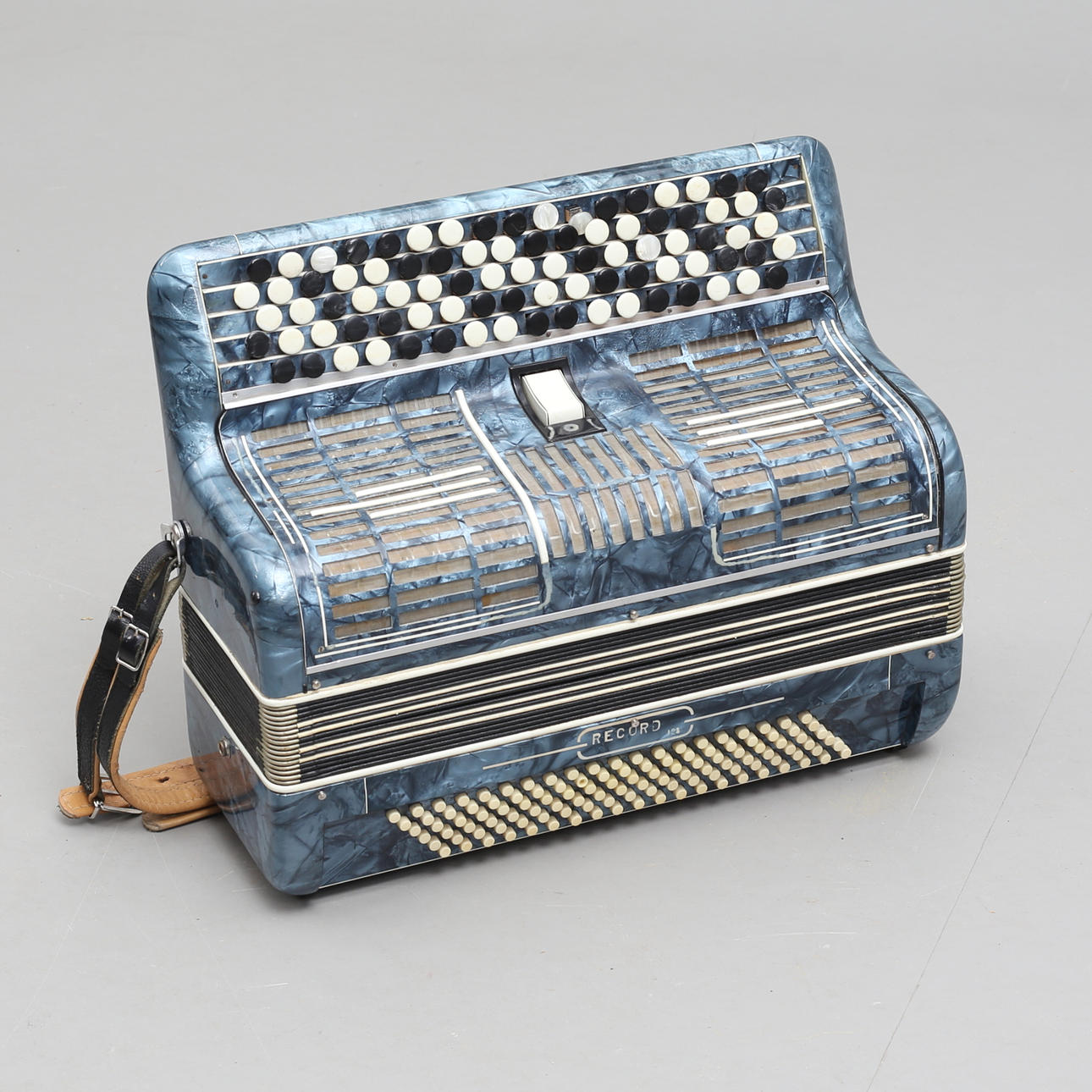 BUTTON ACCORDION, Record.