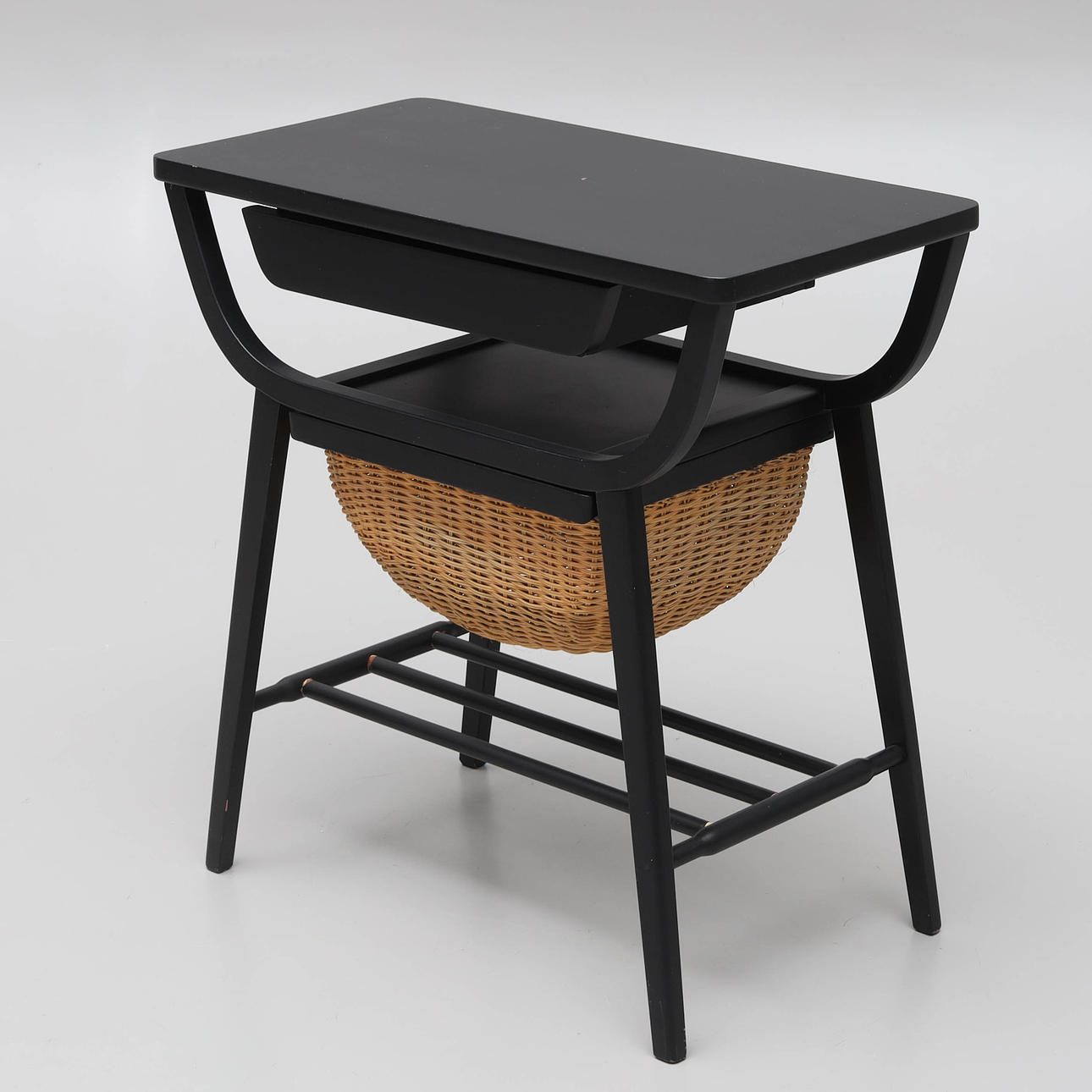 SYBORD, lackat trä, 1900/2000-tal.