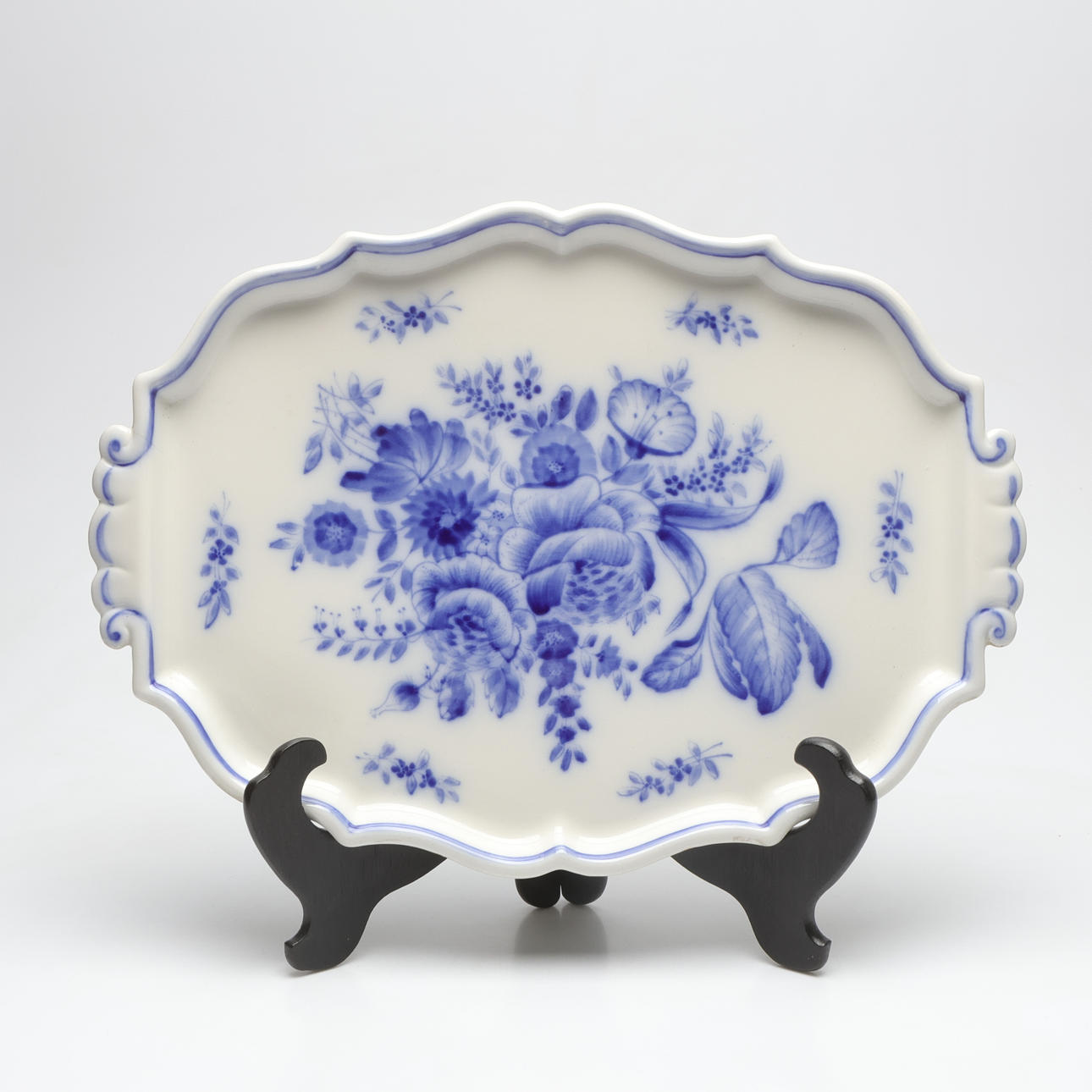 A flintware tray, Eugén Trost, Gefle.