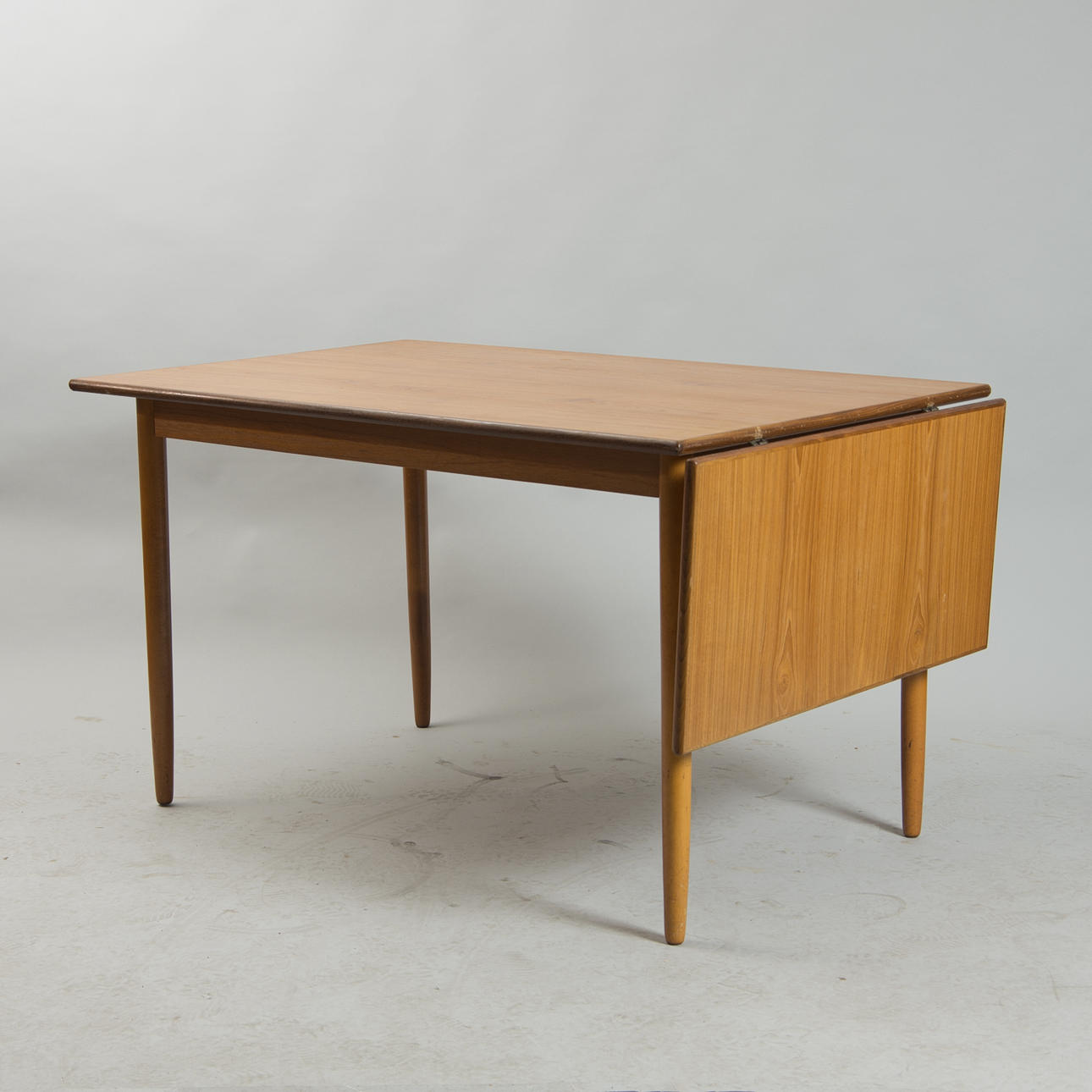 MATBORD, teak/björk, 1900-talets mitt.