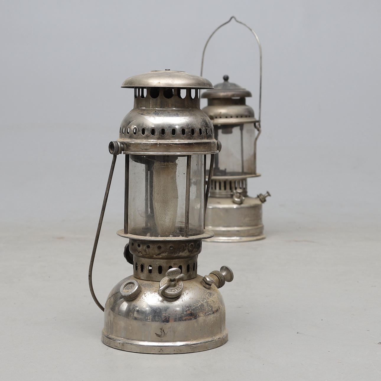 STORMLYKTOR. 2 st, Radius No 119 samt Optimus 200.