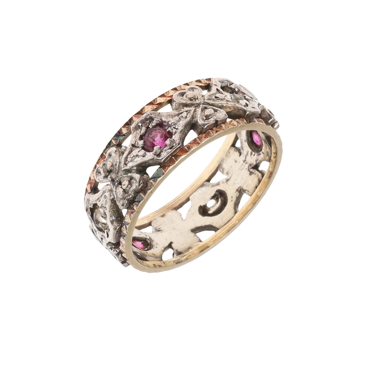 A 9CT GOLD ETERNITY RING.