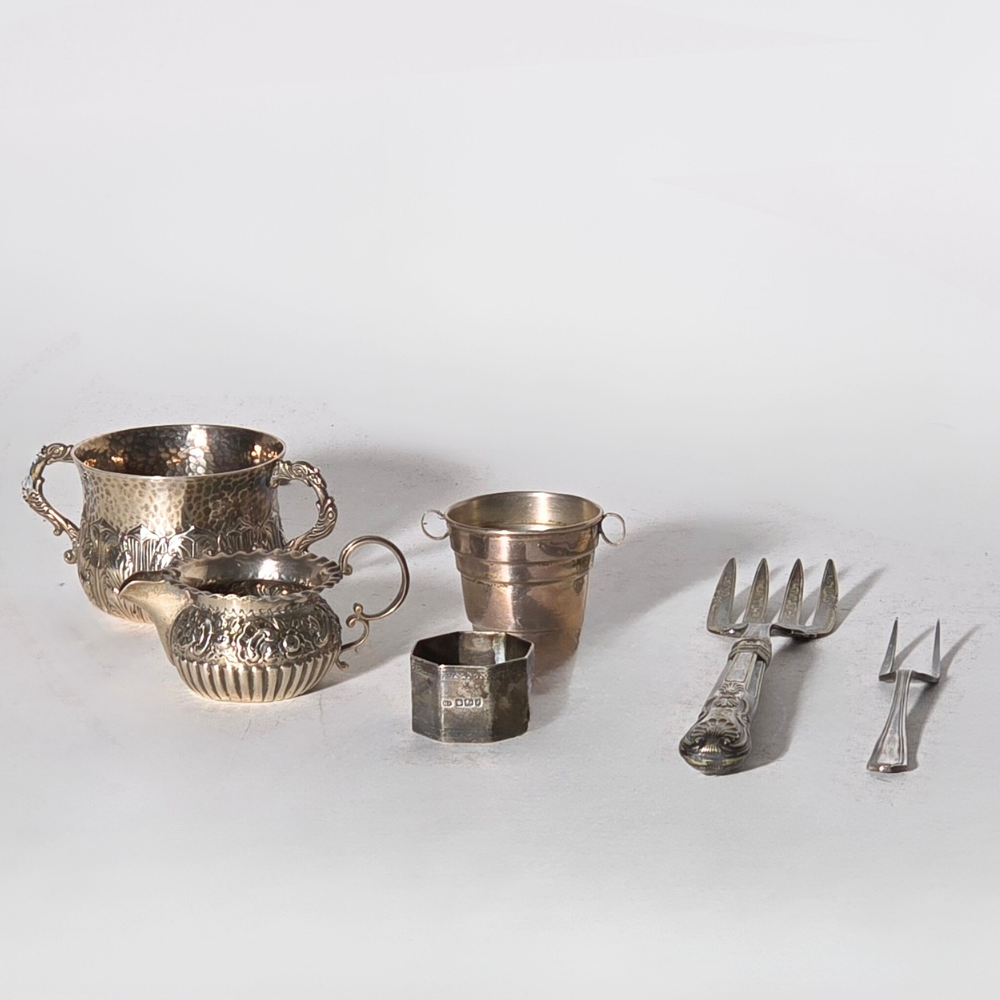 MISCELLANY OF ENGLISH PUNCHED SILVER OBJECTS.