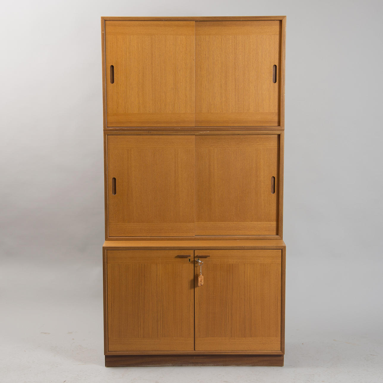 SKÅP, teak, 3 sektioner, 1900-talets mitt.