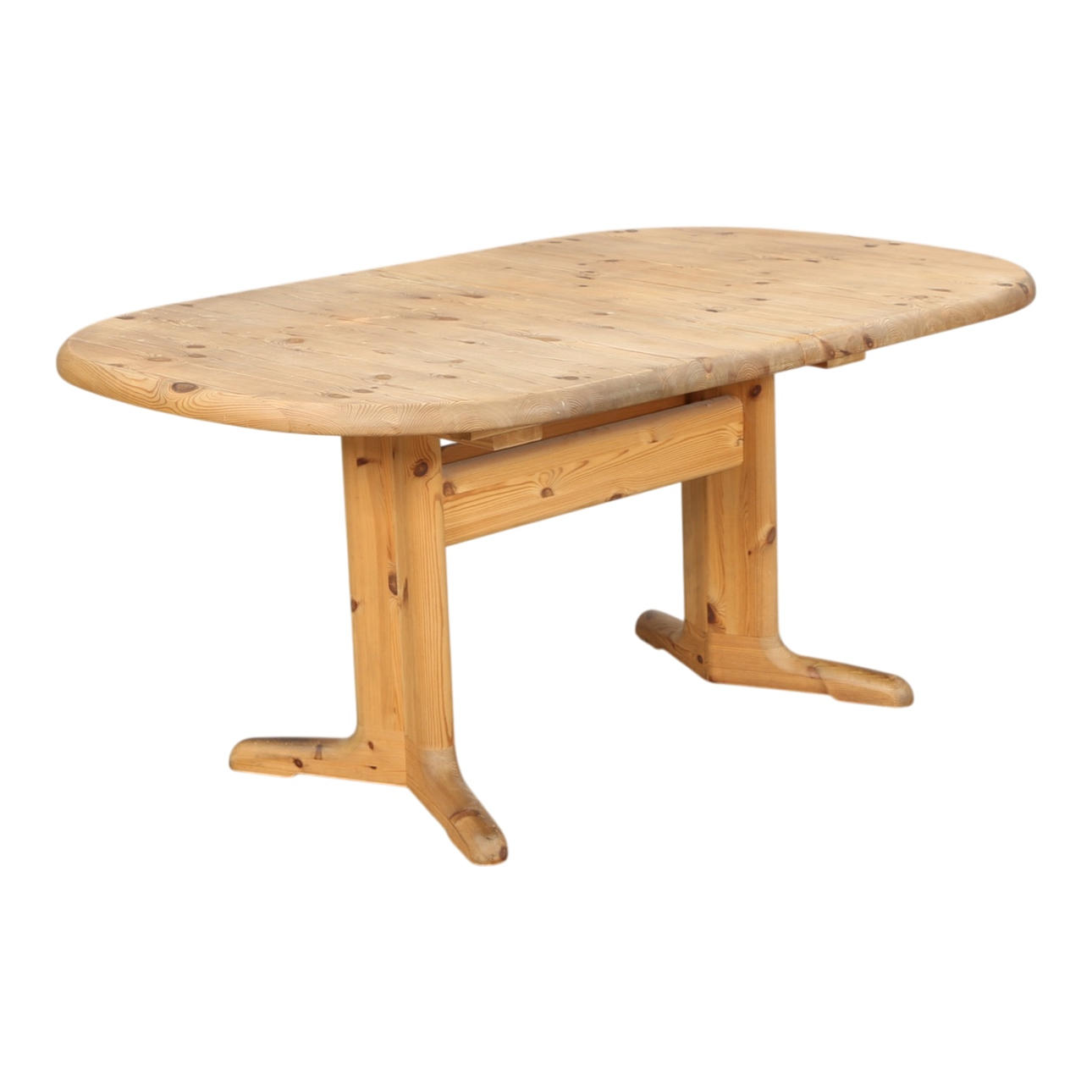 SKANDINAVISK DESIGN. Oval dining table made of solid pine with pull-out, 1970-1980s (2).