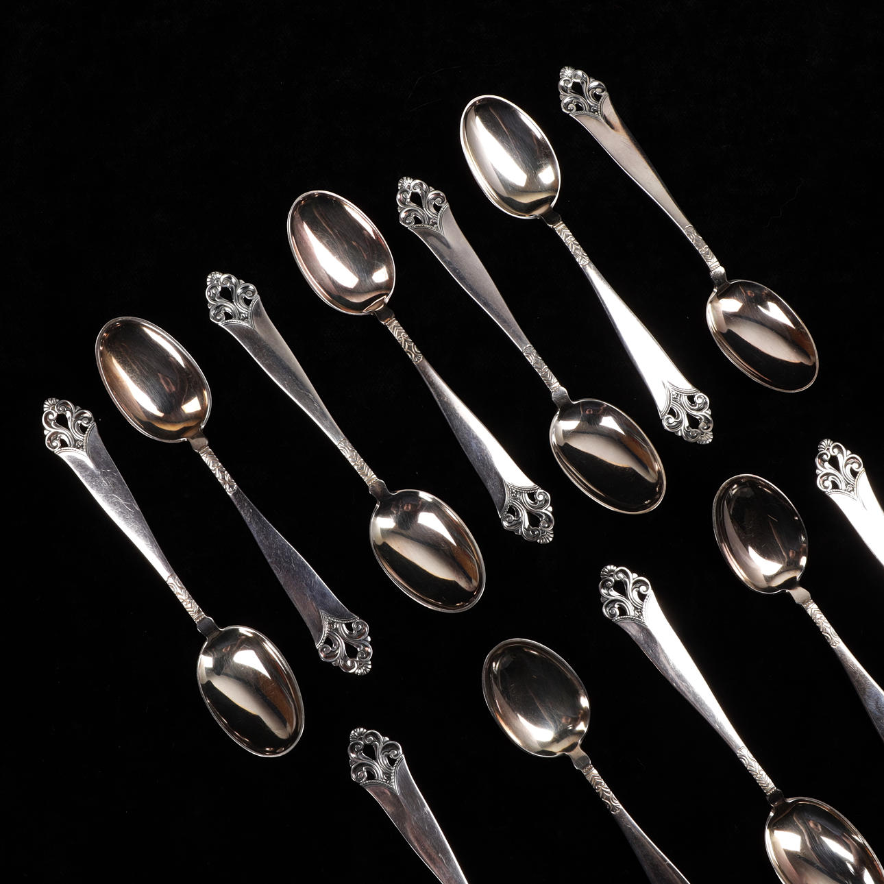 COFFEE SPOONS, 12 pcs, silver, weight 123 grams.
