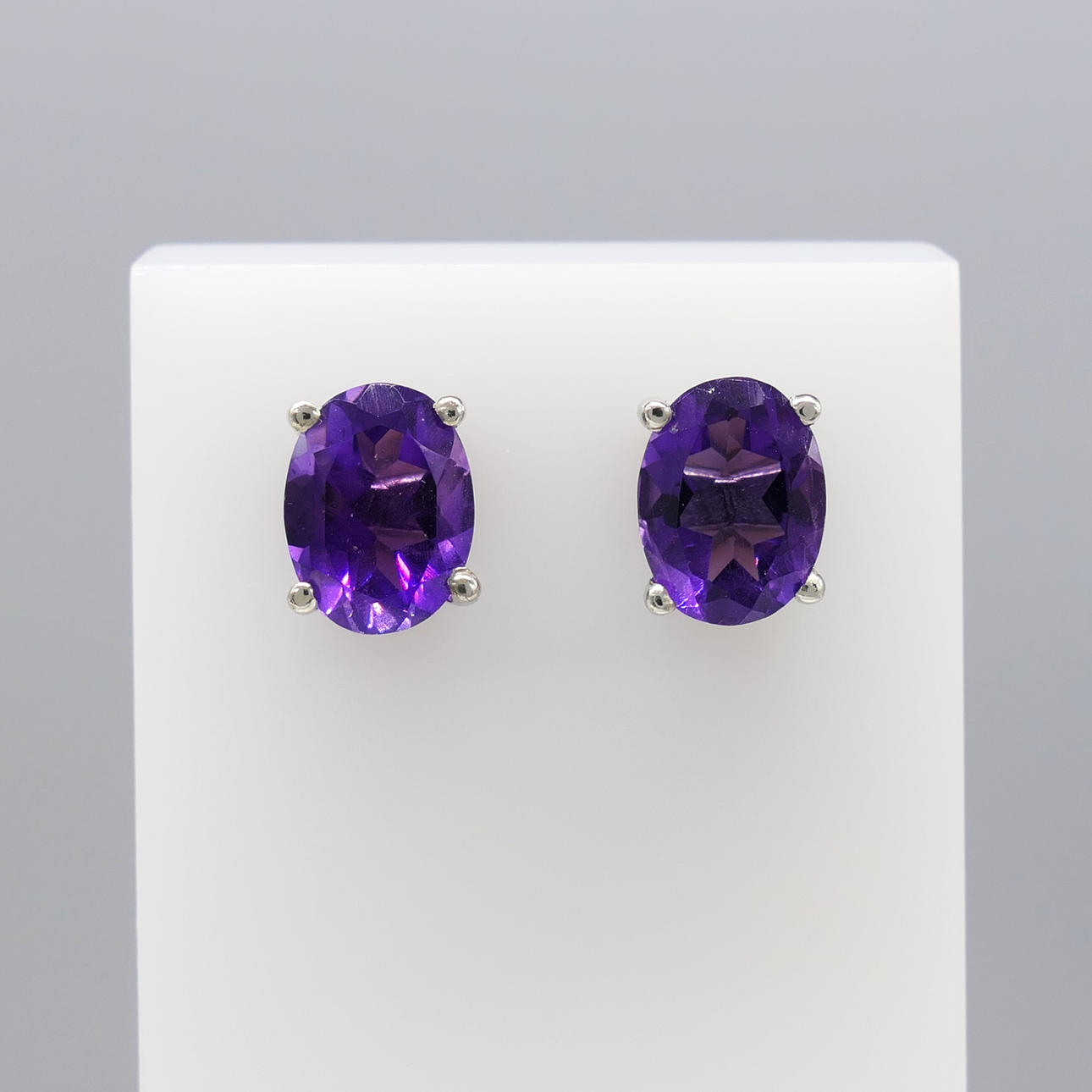 OVAL AMETHYST gemstone studs.