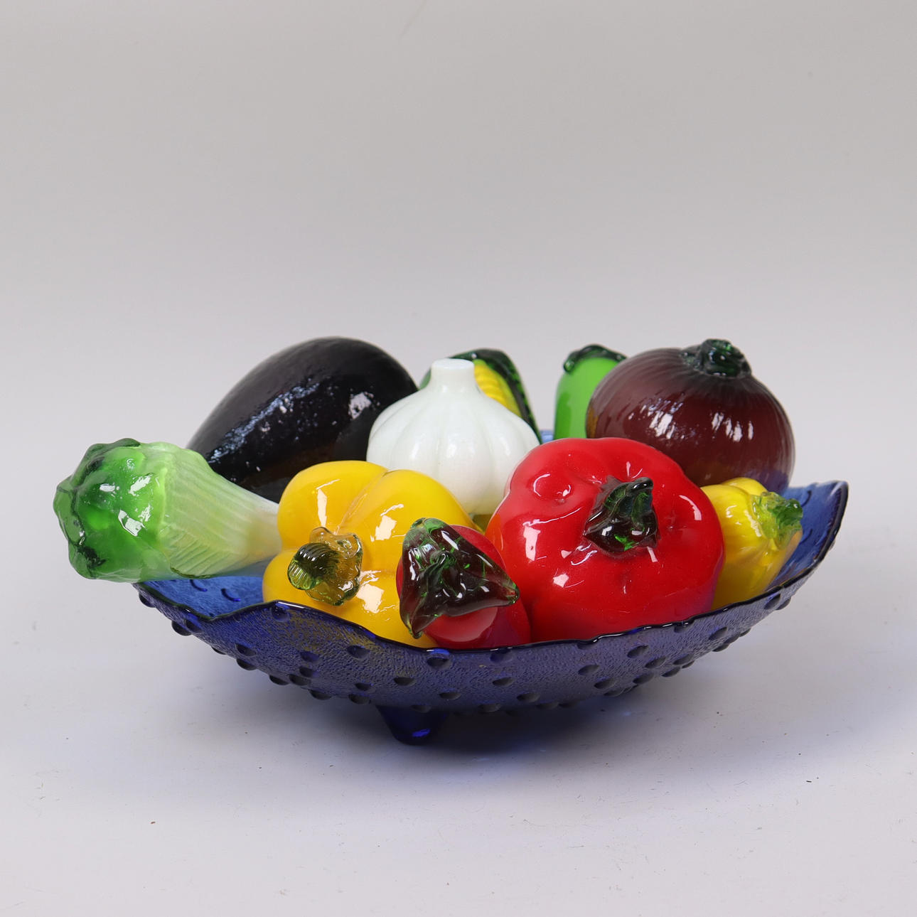 GLASGRÖNSAKER, 10 st samt fat, 1900-talets andra hälft.