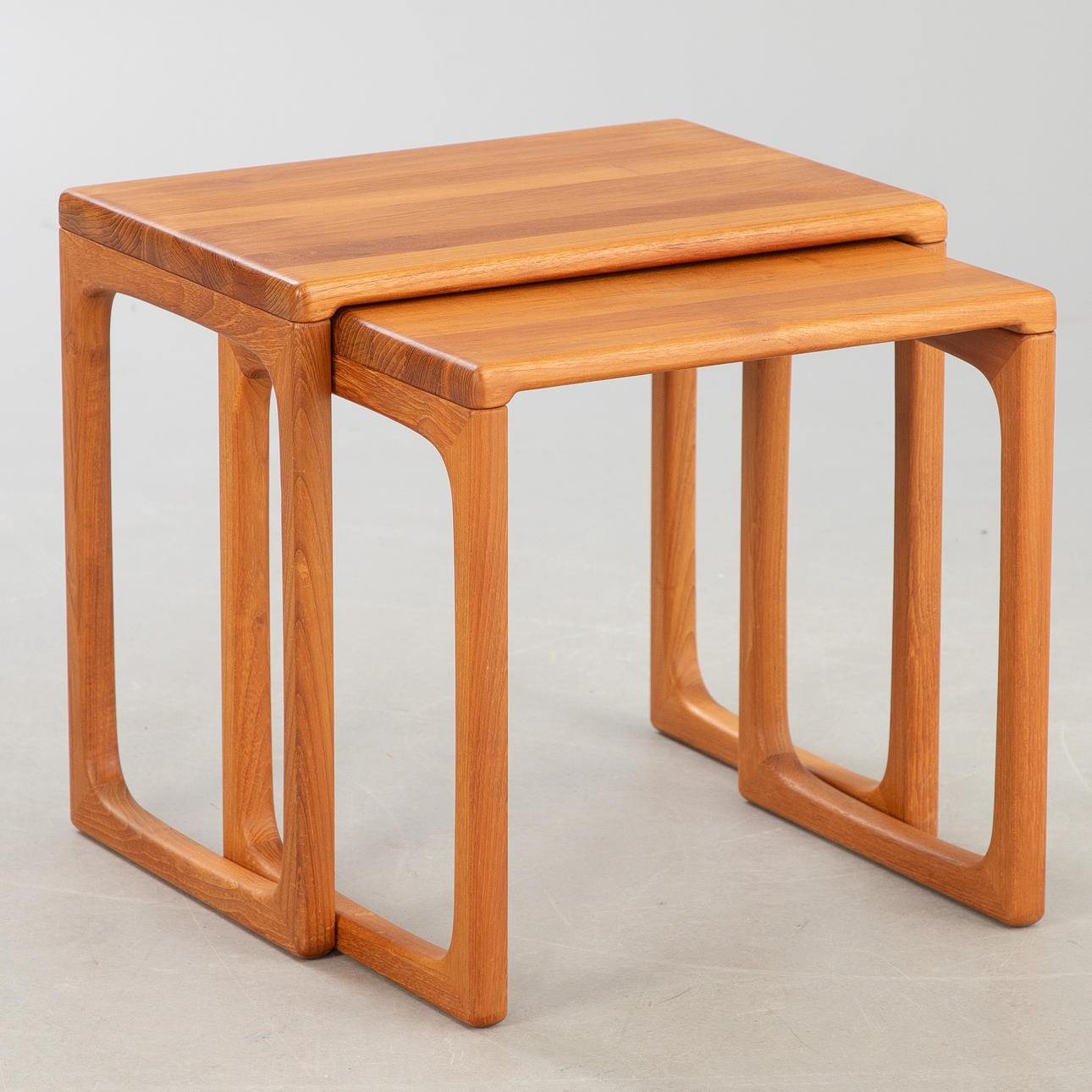 Set tables, BR Gelsted, Denmark, 1960s. (2).