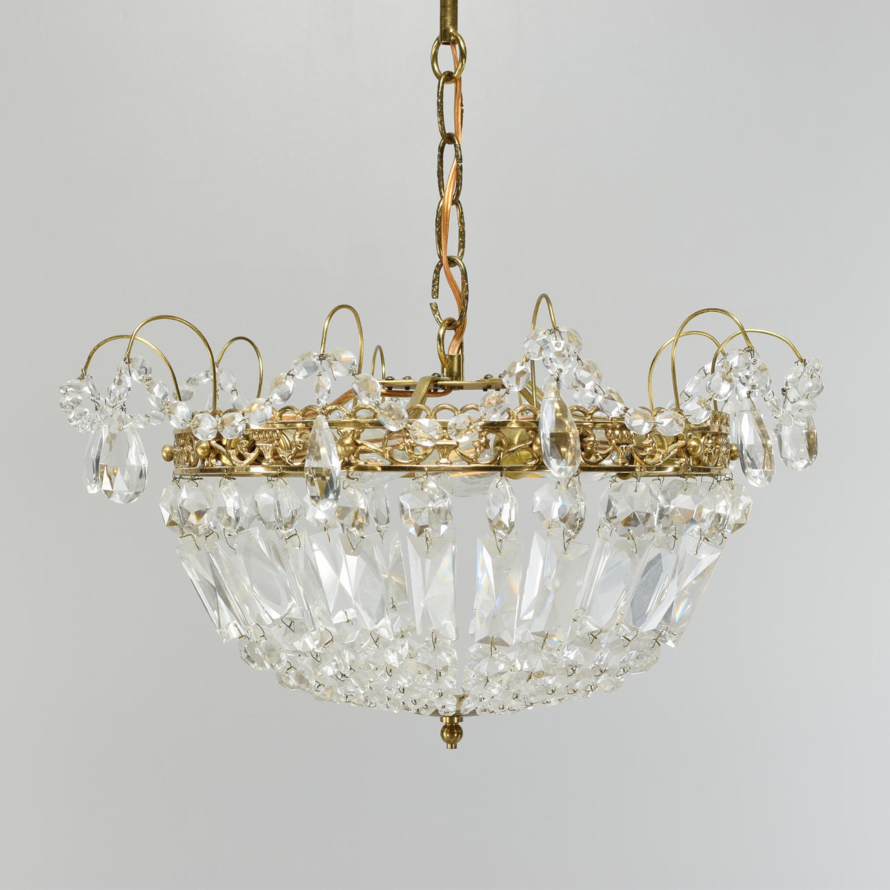 CHANDELIER, PLAFOND MODEL, 5 LIGHT SOURCES, 1900S.