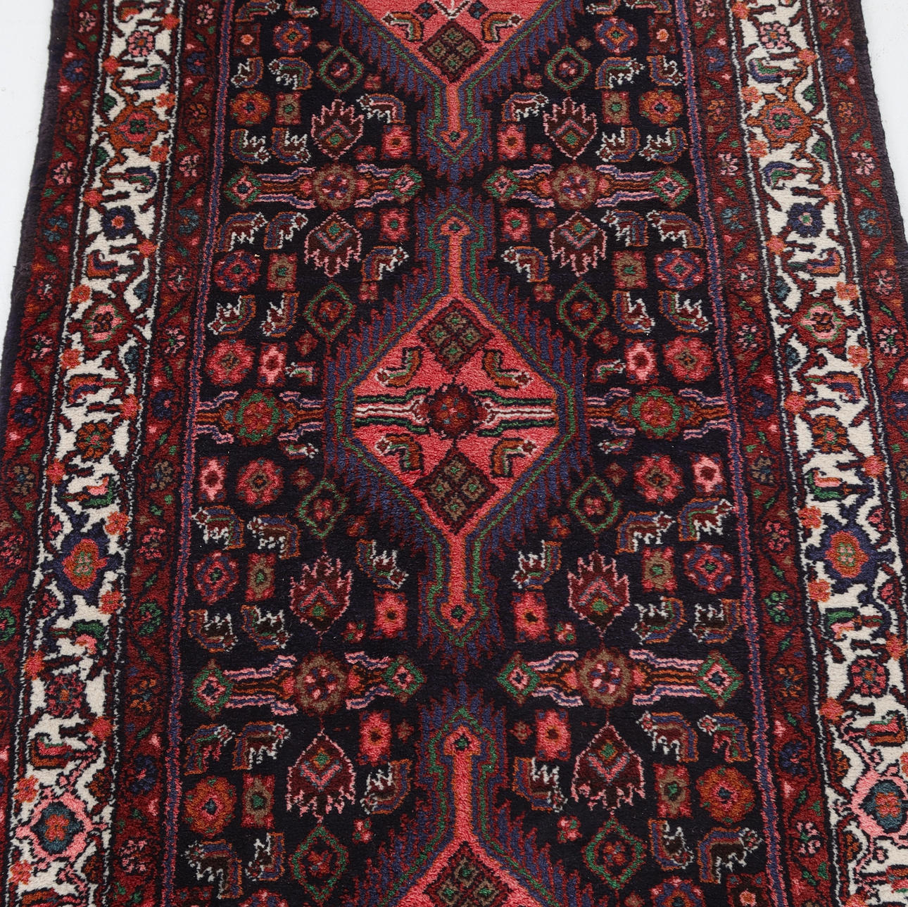 GALLERMATTA, orientalisk, 312 x 104 cm.