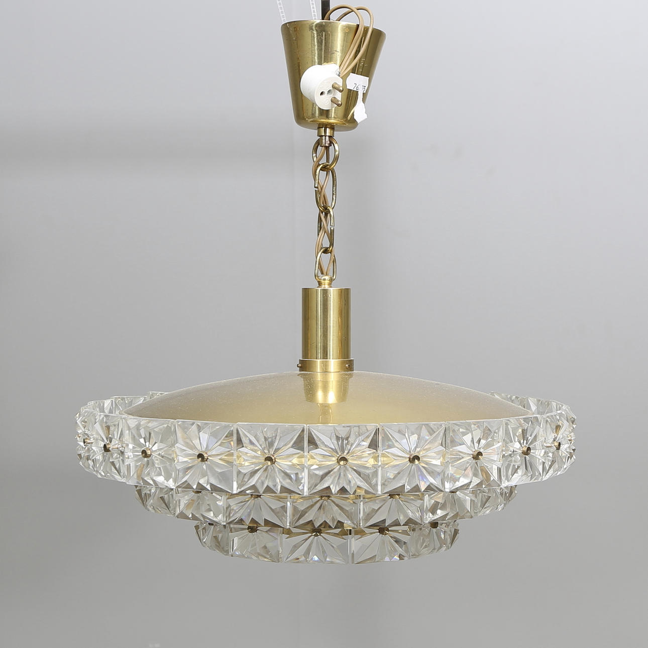 TAKLAMPA, 1900-talets andra hälft, diameter ca. 40 cm.