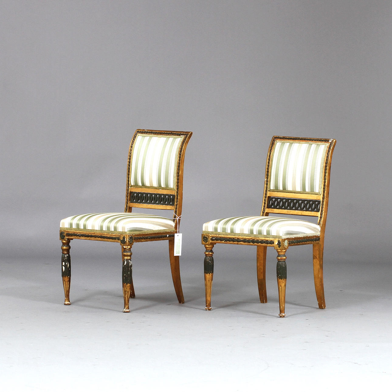 STOLAR, två stycken snarlika. Lindome sengustavianska 1800-tal.